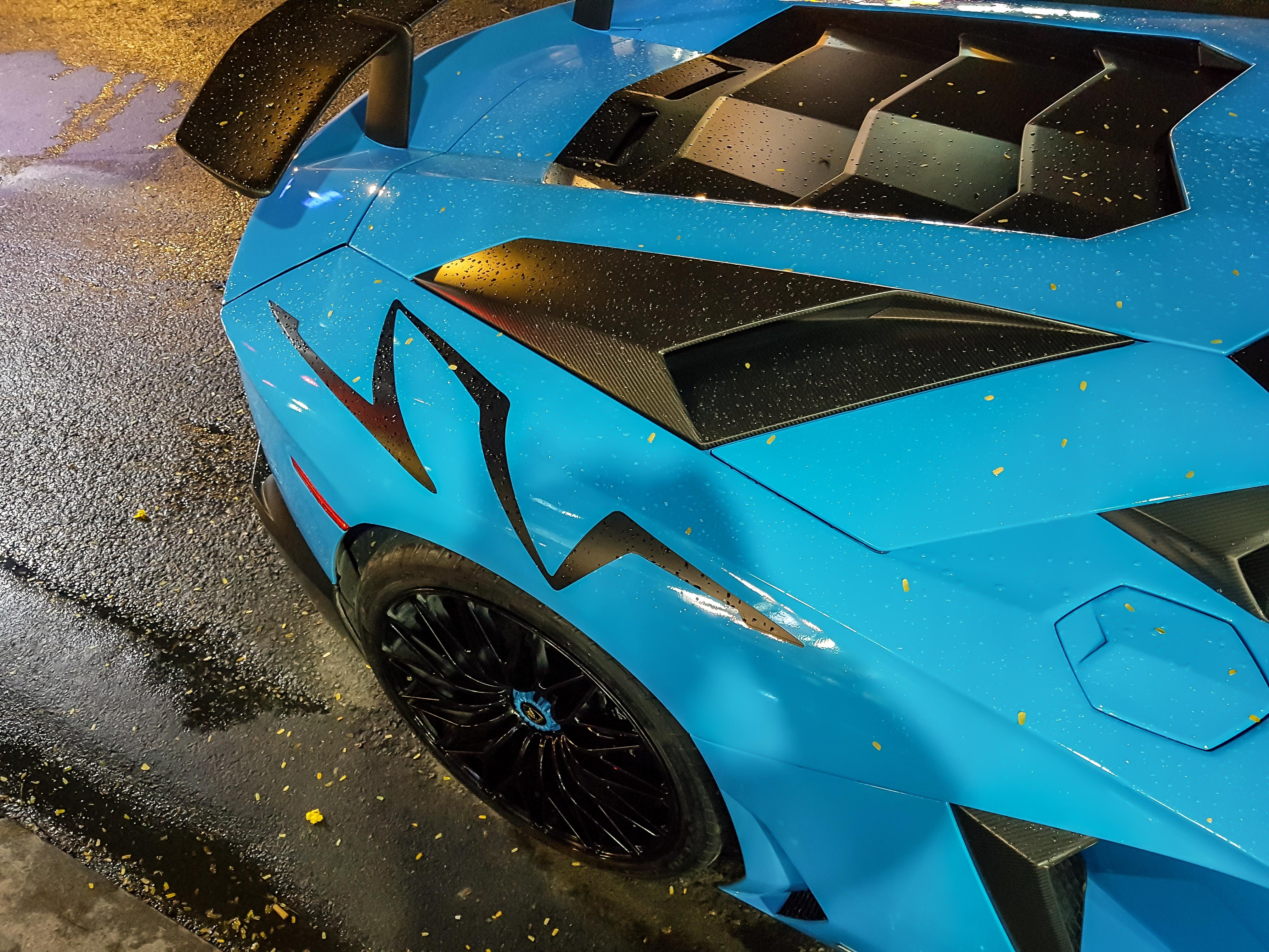 Lamborghini Aventador SV tung cua Minh Nhua anh 8
