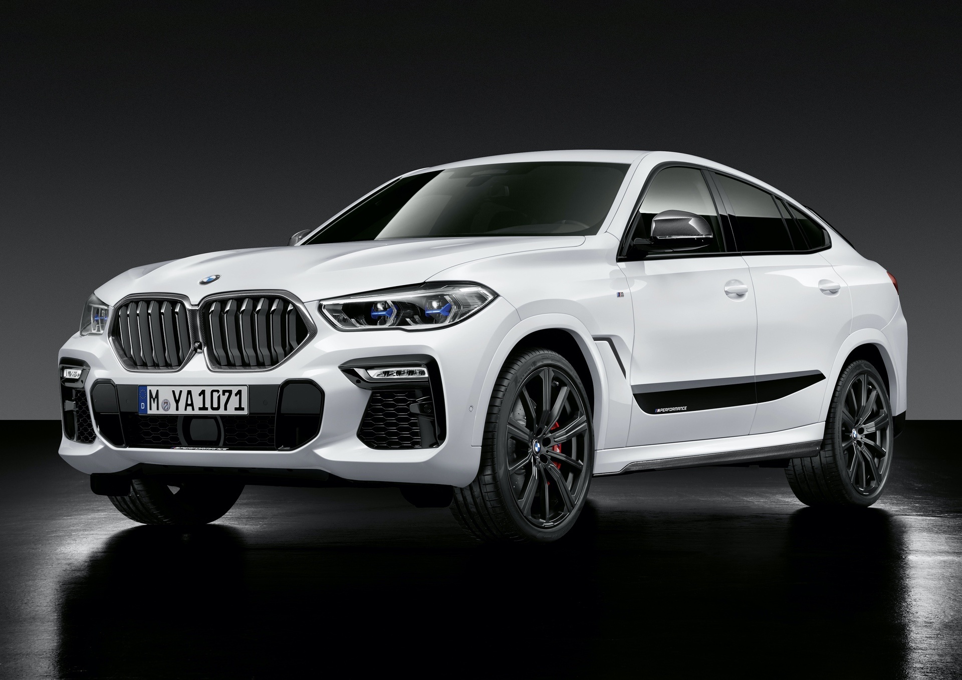 BMW X6 M Performance, ban nang cap toan dien hinh anh