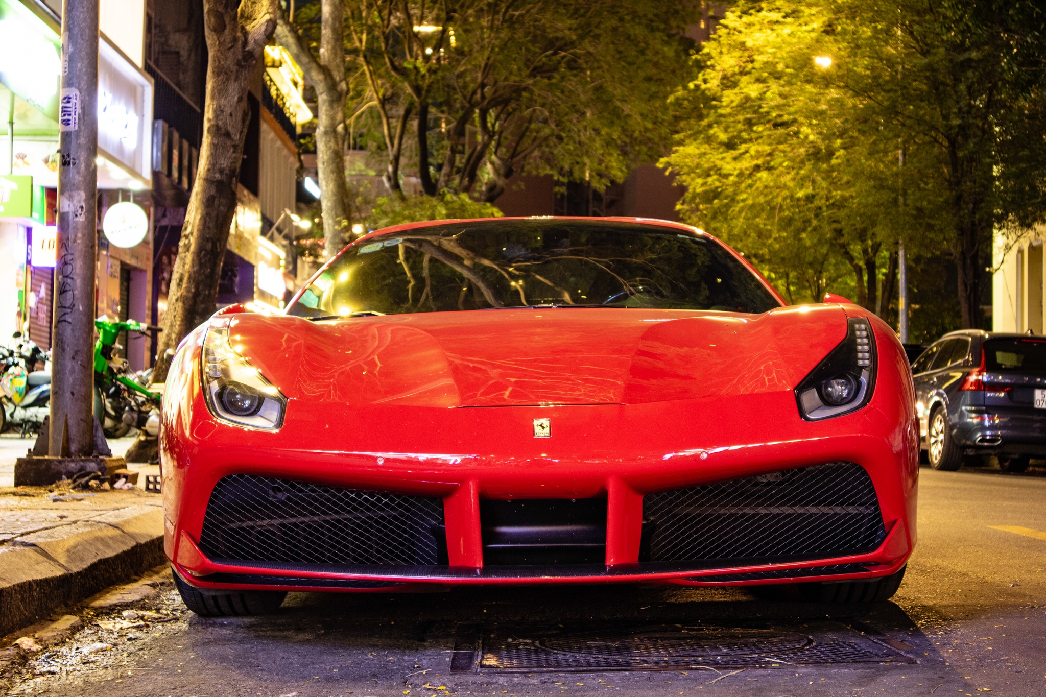 Ferrari 488 GTB Spider cua Cuong do la anh 3