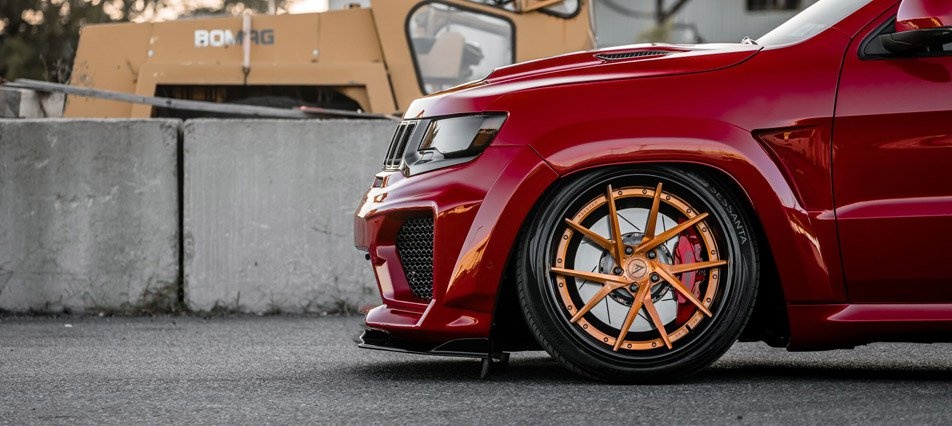 Ban do Jeep Grand Cherokee SRT8 anh 3