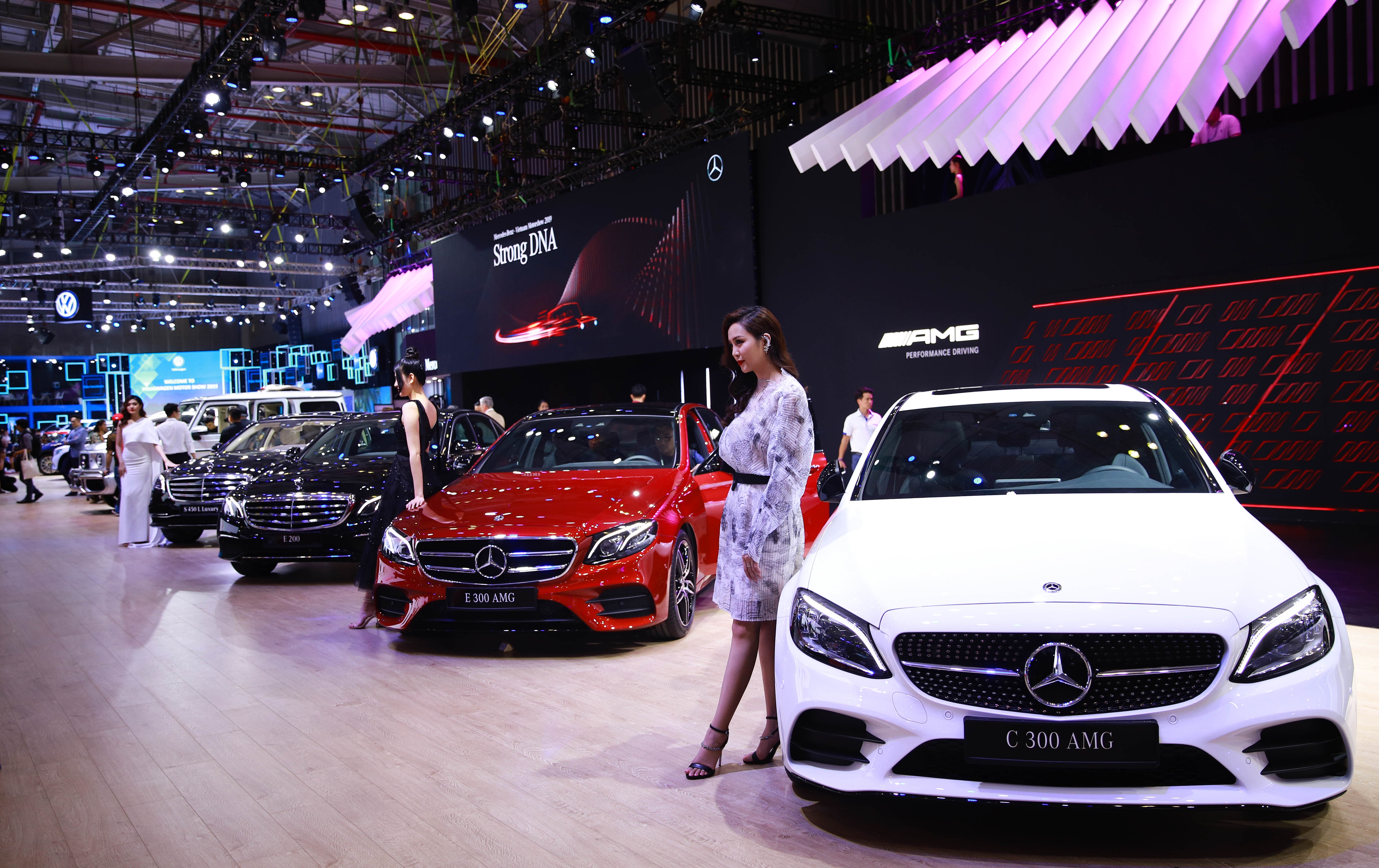 Toan canh gian hang Mercedes-Benz tai VMS 2019 anh 5