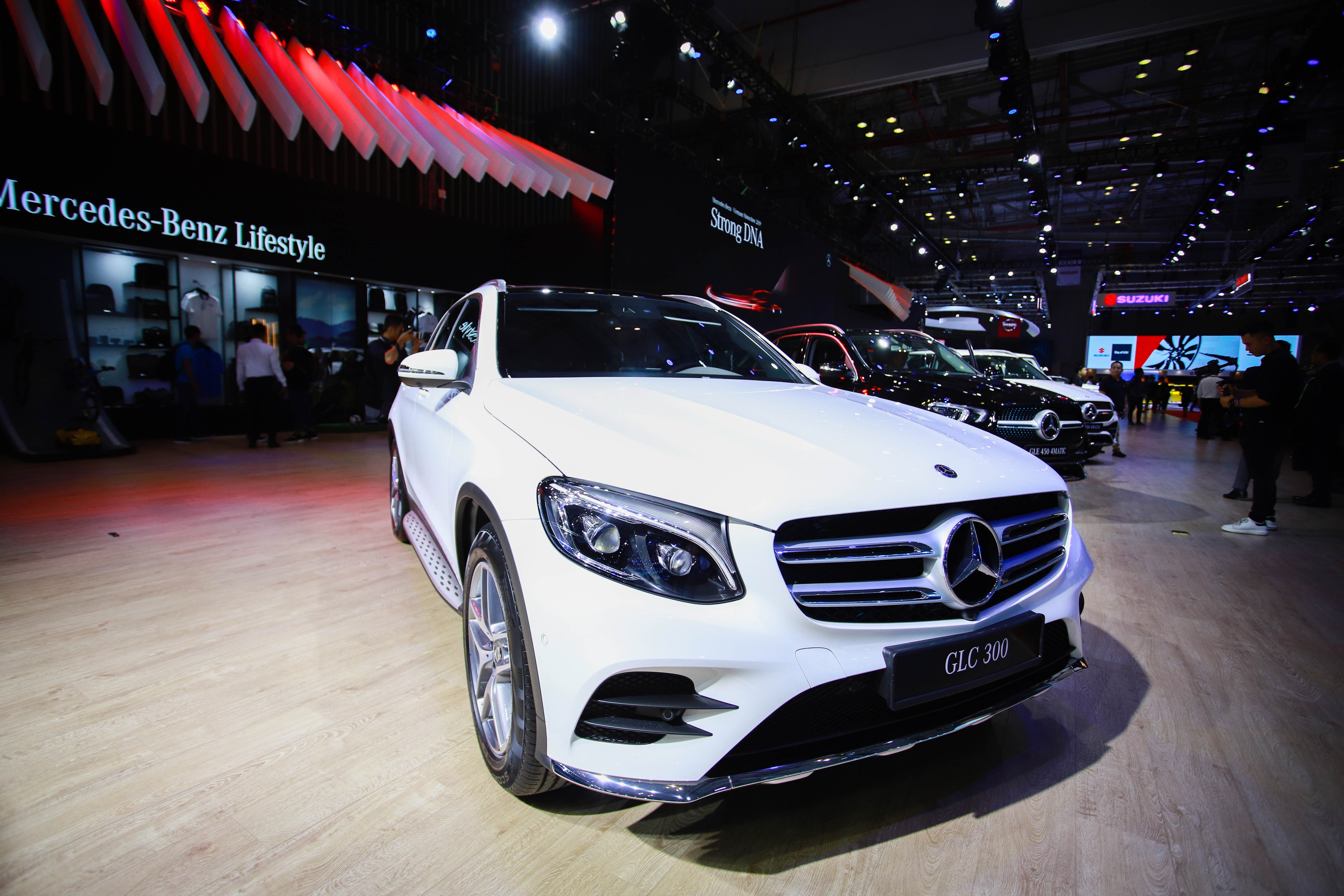 Toan canh gian hang Mercedes-Benz tai VMS 2019 anh 27