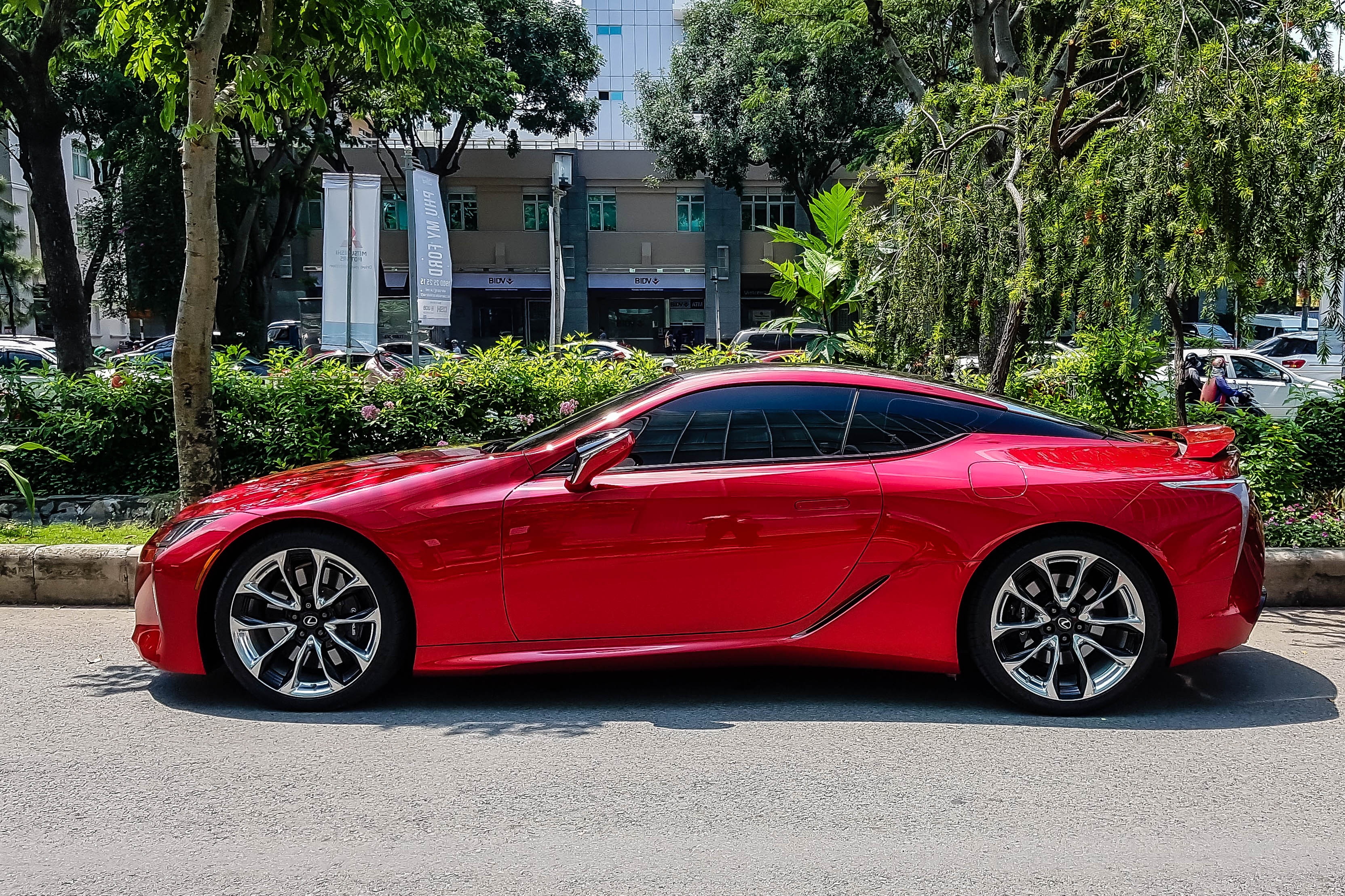 Cận cảnh Lexus LC 500 Coupe độc nhất SG ảnh 6 Can canh Lexus LC 500 Coupe doc nhat SG anh 6