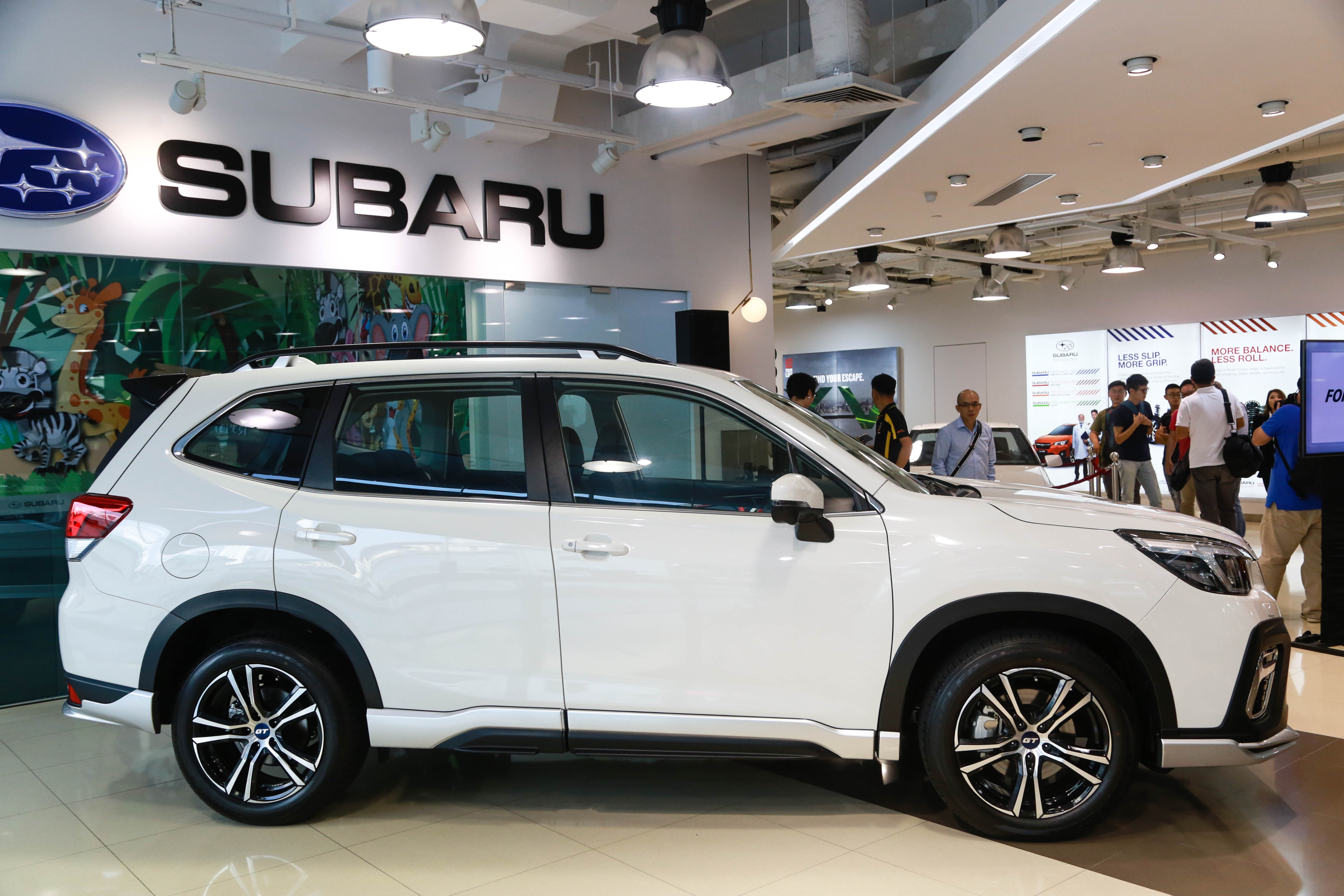 Subaru Forester GT Edition ra mat anh 3