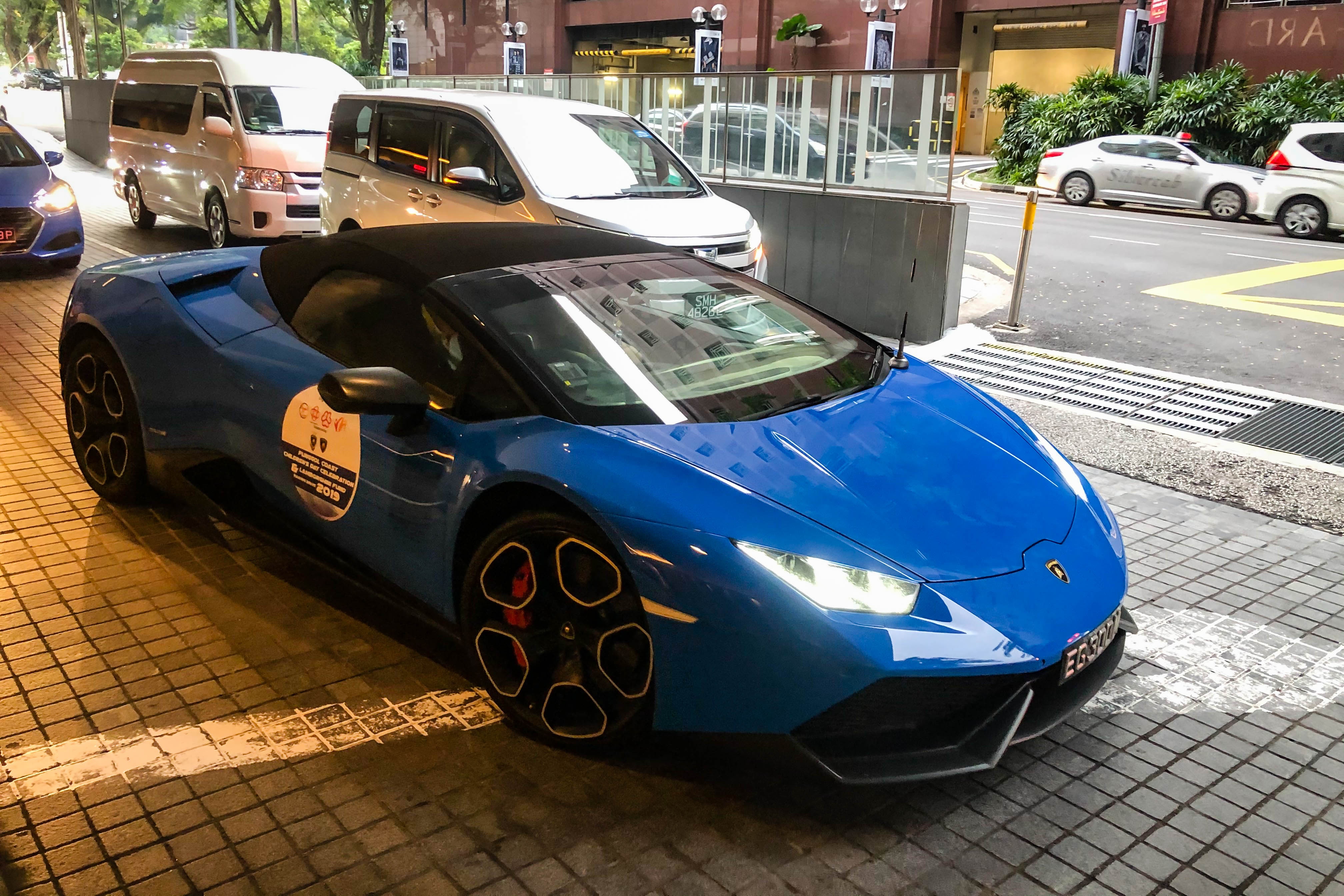 'Ra ngõ gặp siêu xe' ở Singapore ảnh 11 'Ra ngo gap sieu xe' o Singapore anh 11