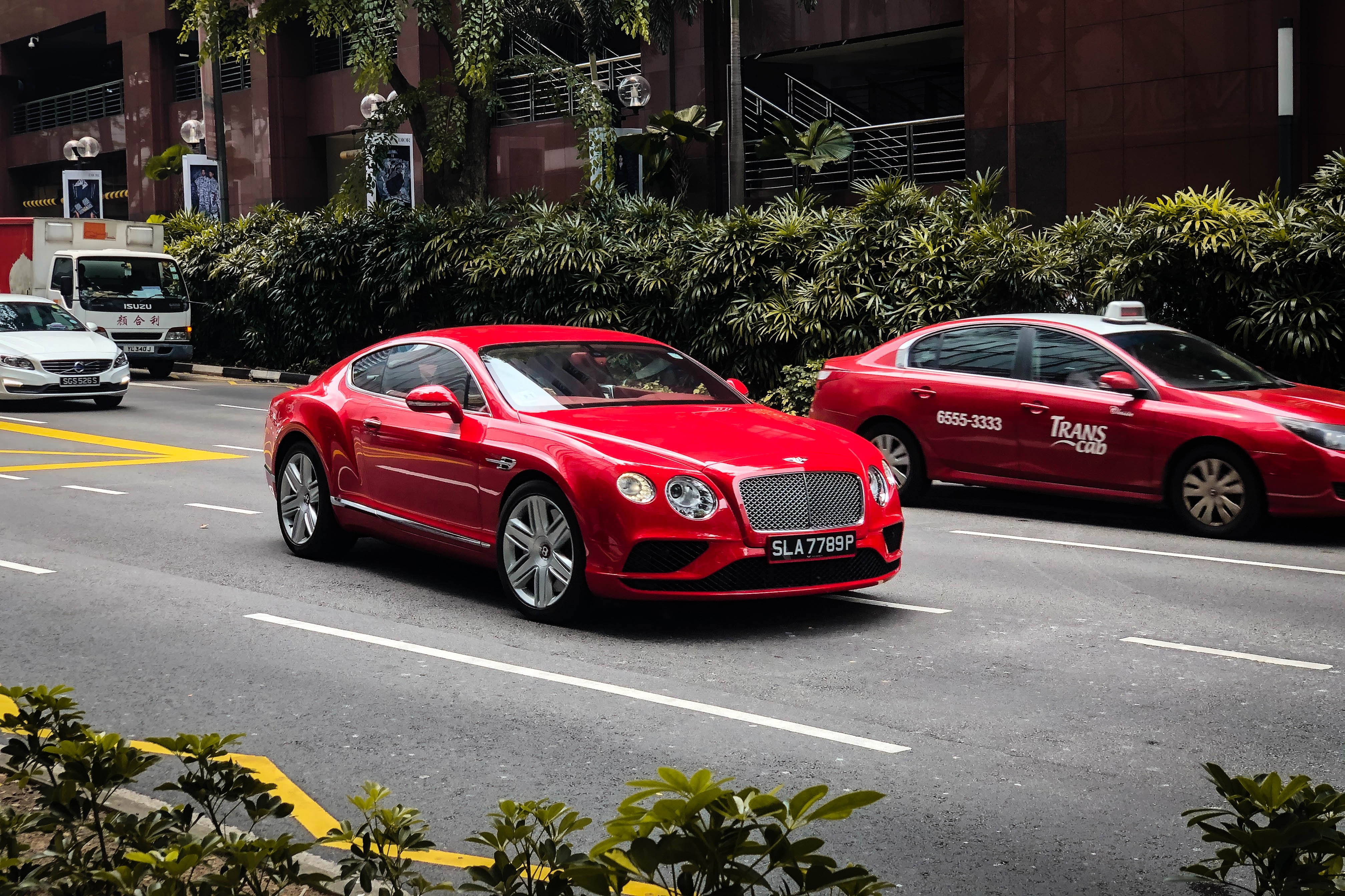 'Ra ngõ gặp siêu xe' ở Singapore ảnh 5 'Ra ngo gap sieu xe' o Singapore anh 5