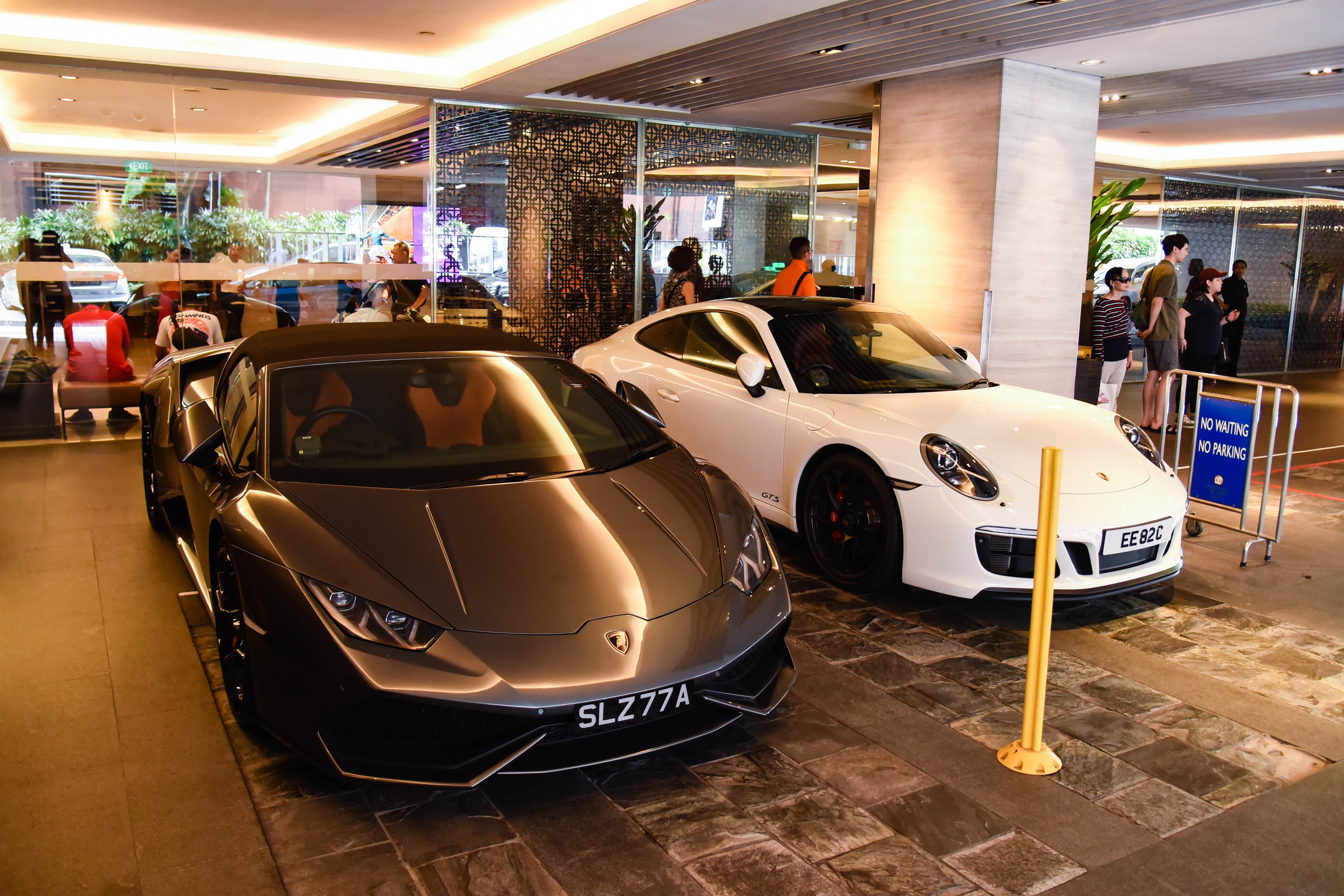 'Ra ngõ gặp siêu xe' ở Singapore ảnh 38 'Ra ngo gap sieu xe' o Singapore anh 38