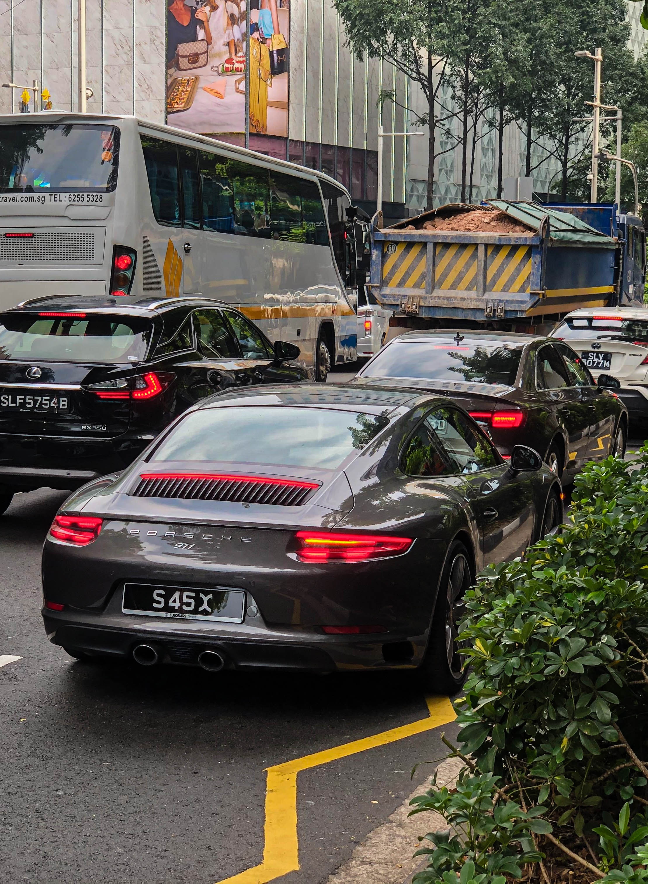 'Ra ngõ gặp siêu xe' ở Singapore ảnh 8 'Ra ngo gap sieu xe' o Singapore anh 8