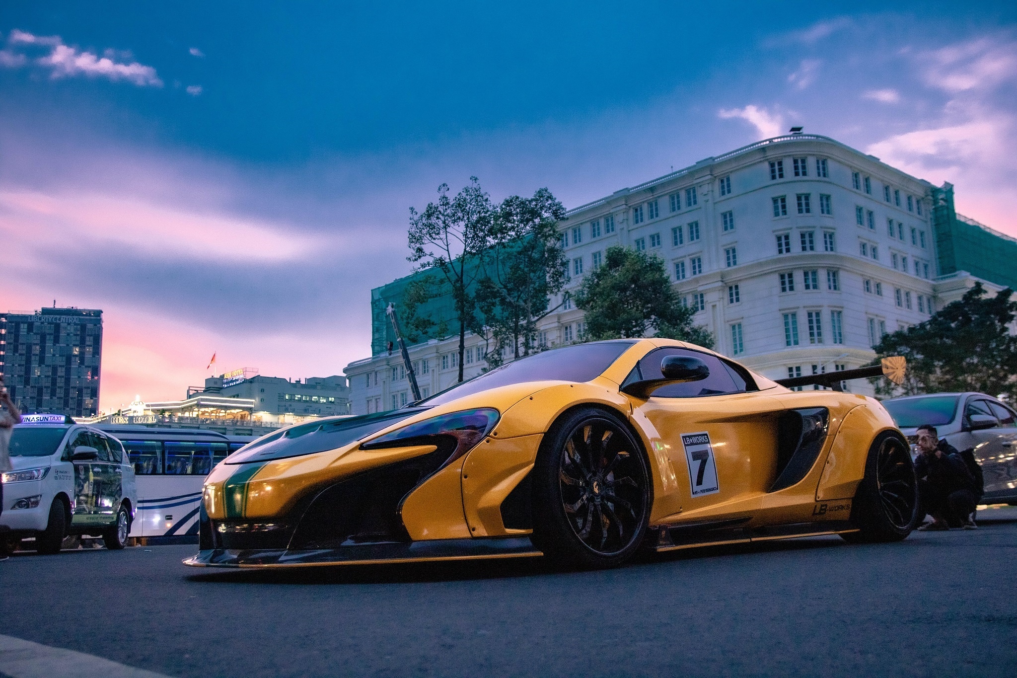 Ngam sieu xe McLaren 650S Spider do than rong anh 27