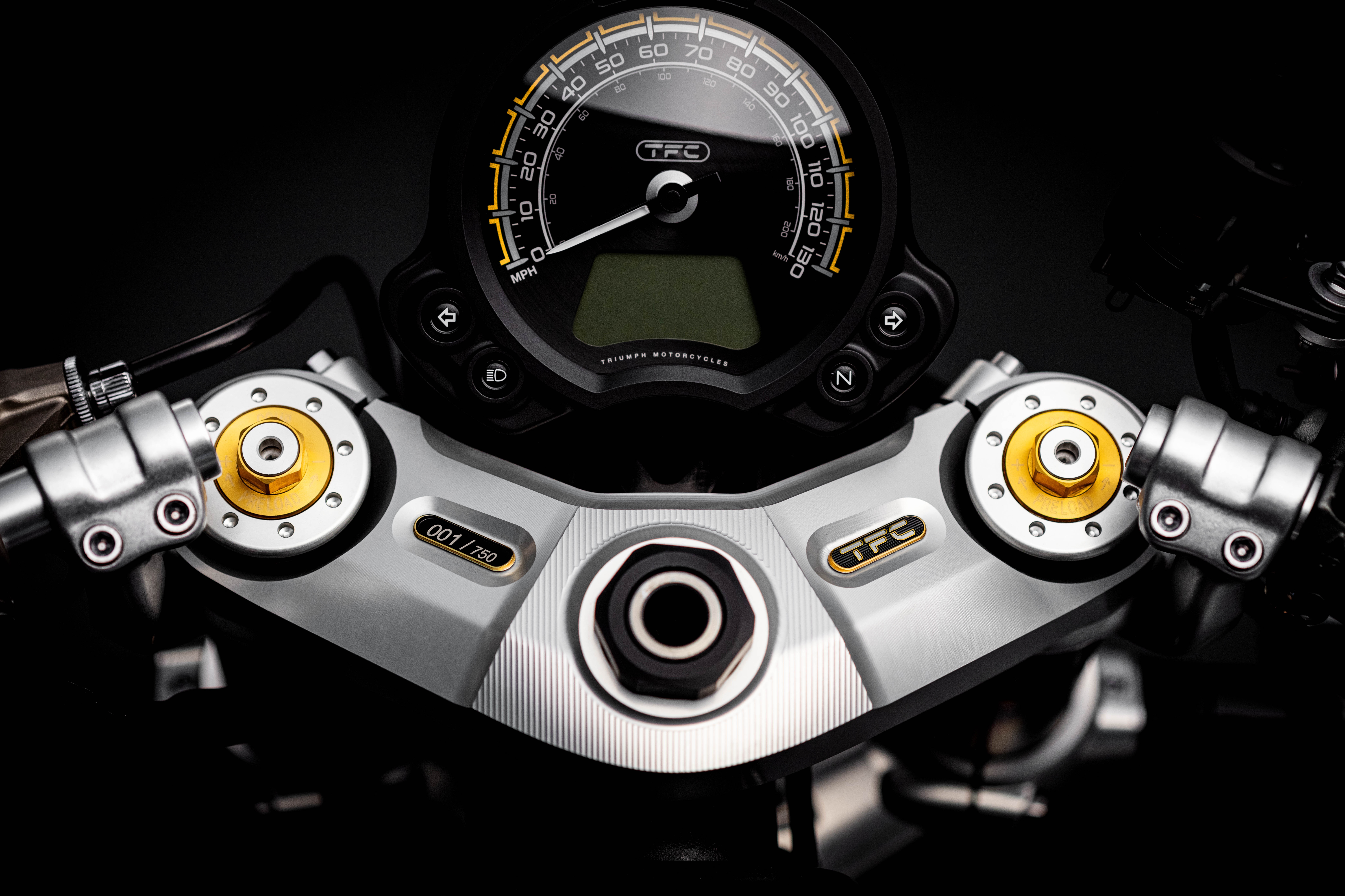 Sieu moto co dien chi san xuat 750 chiec hinh anh