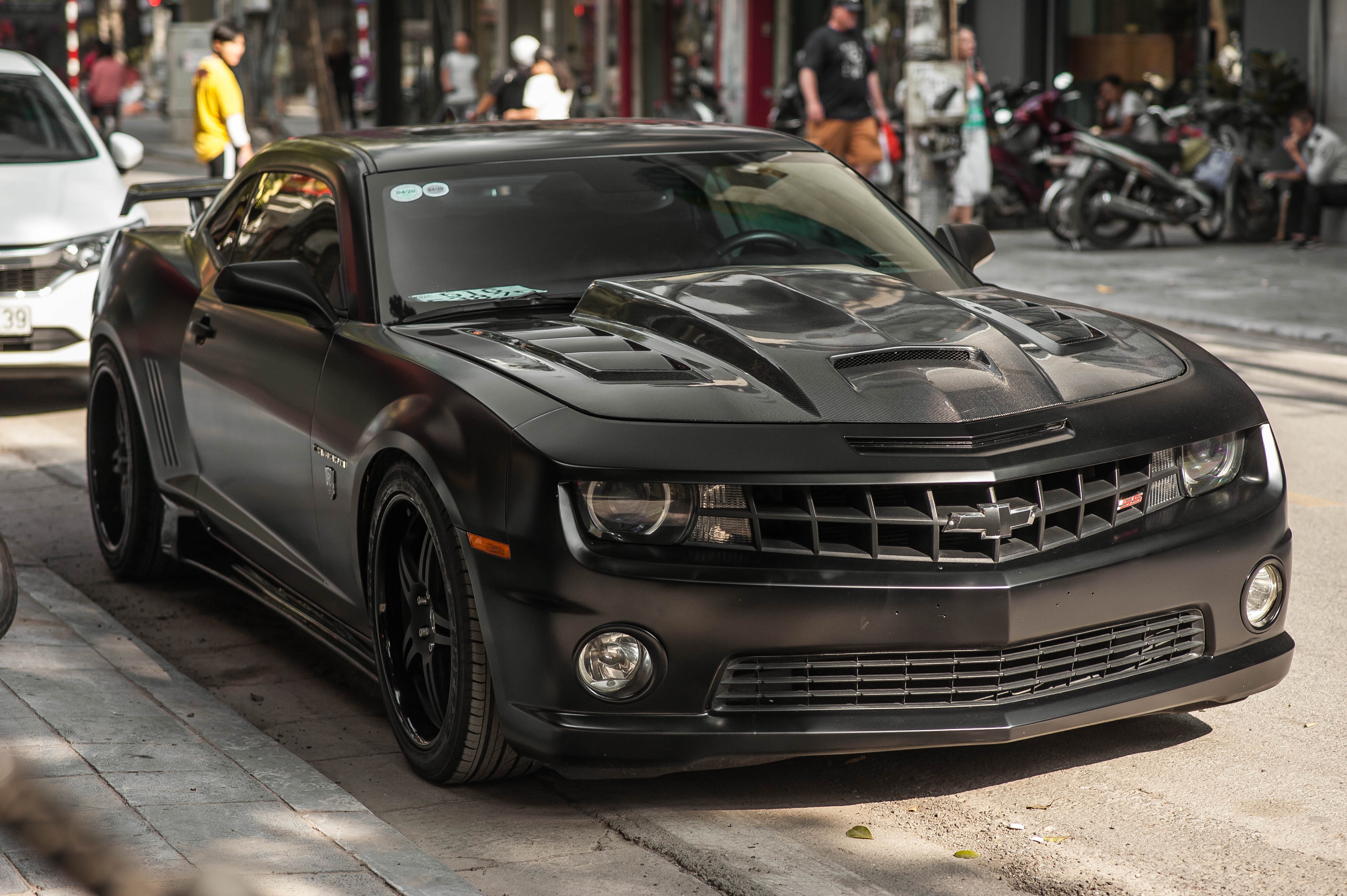 Chevrolet Camaro SS do cua dan choi HN anh 1