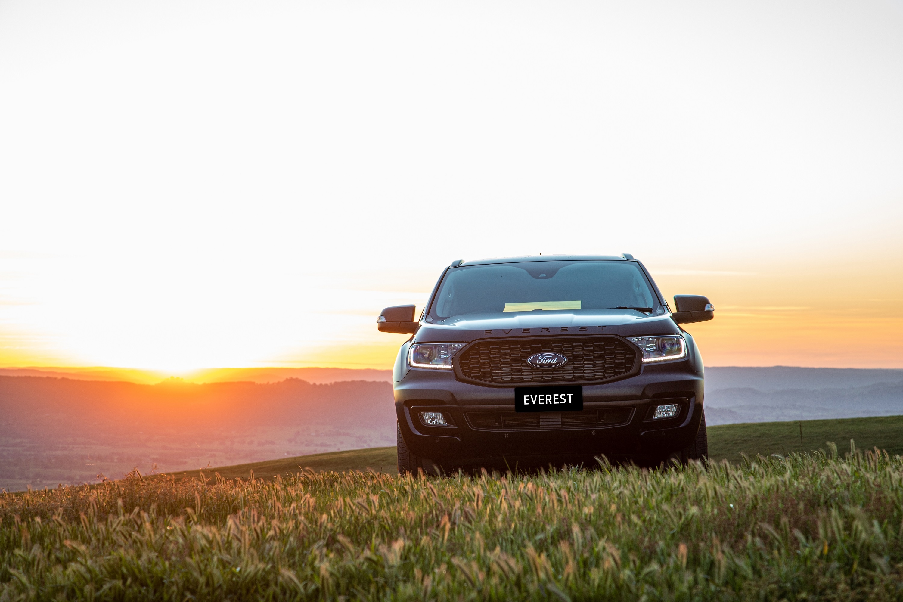 Ford Everest Sport 2020 ra mat tai Thai Lan anh 8