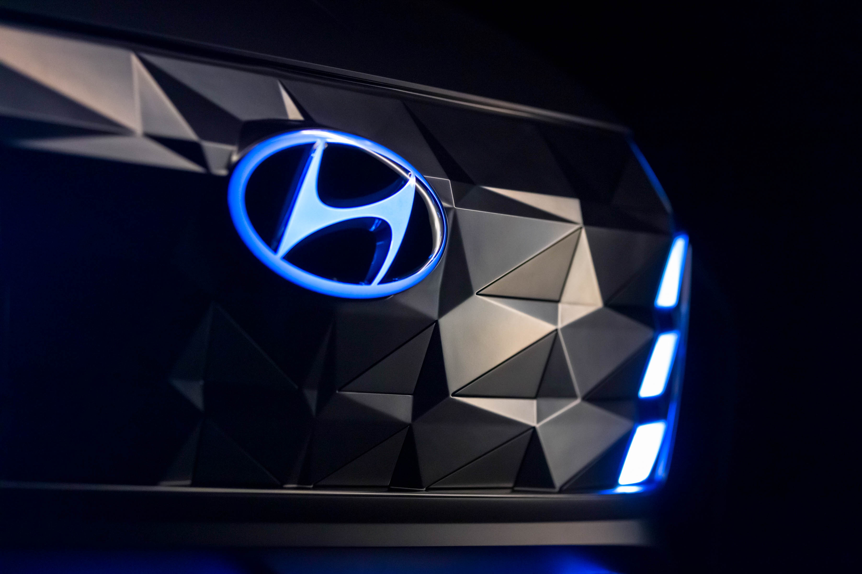 Chiem nguong thiet ke Hyundai Vision T anh 19