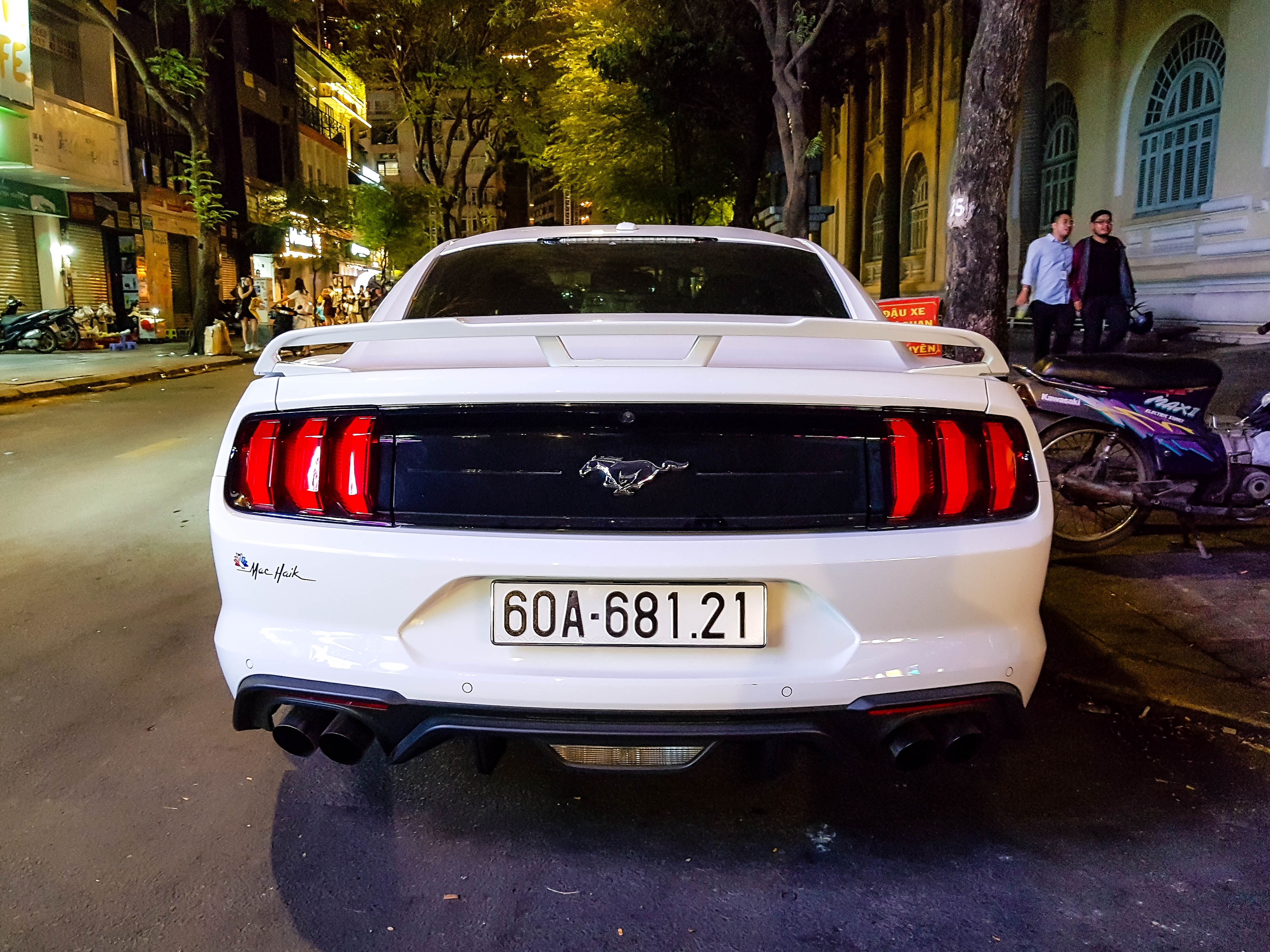 Ford Mustang facelift hang hiem tai TP.HCM anh 4