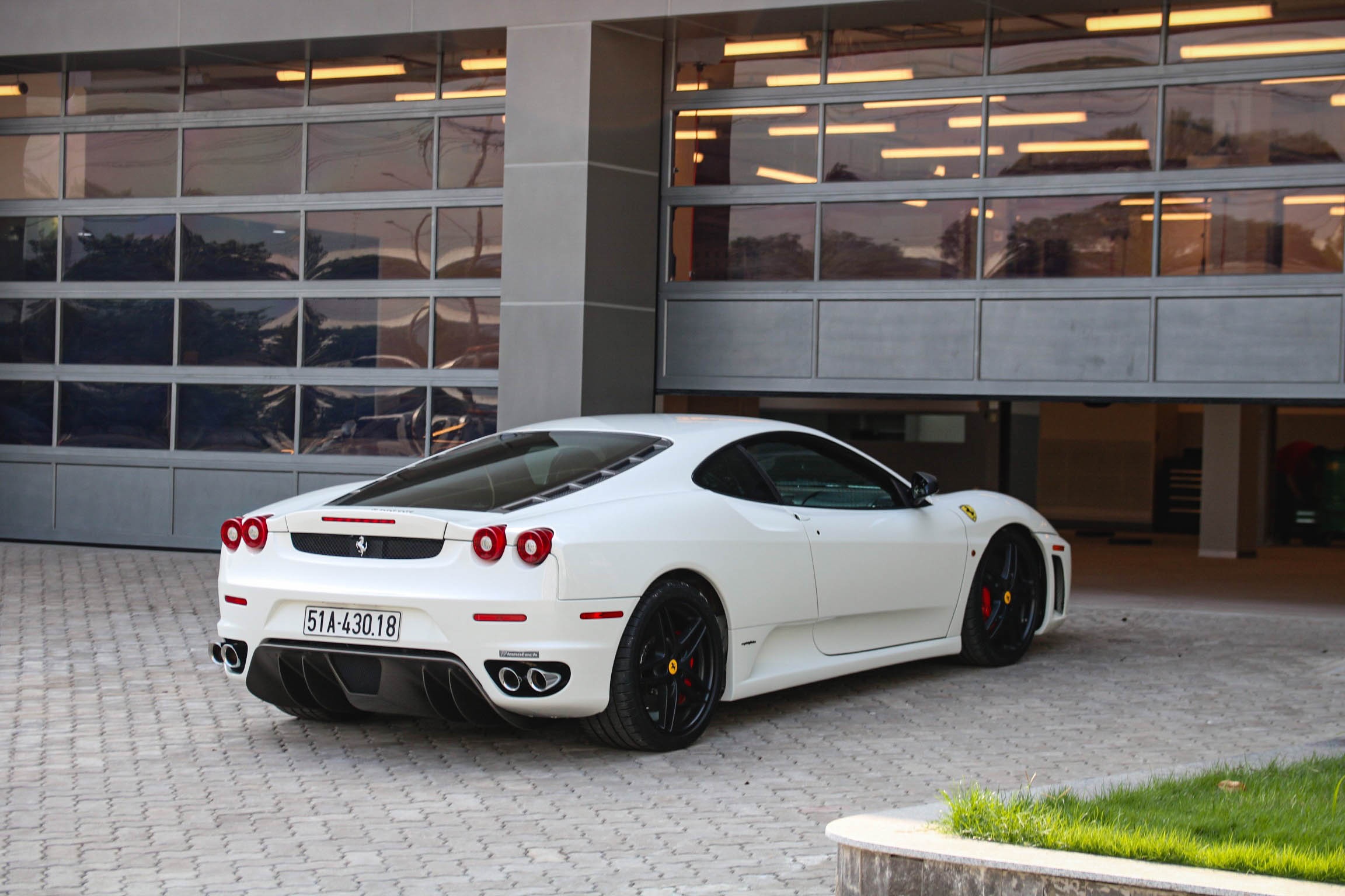 Ferrari F430 tung cua ong Dang Le Nguyen Vu anh 6