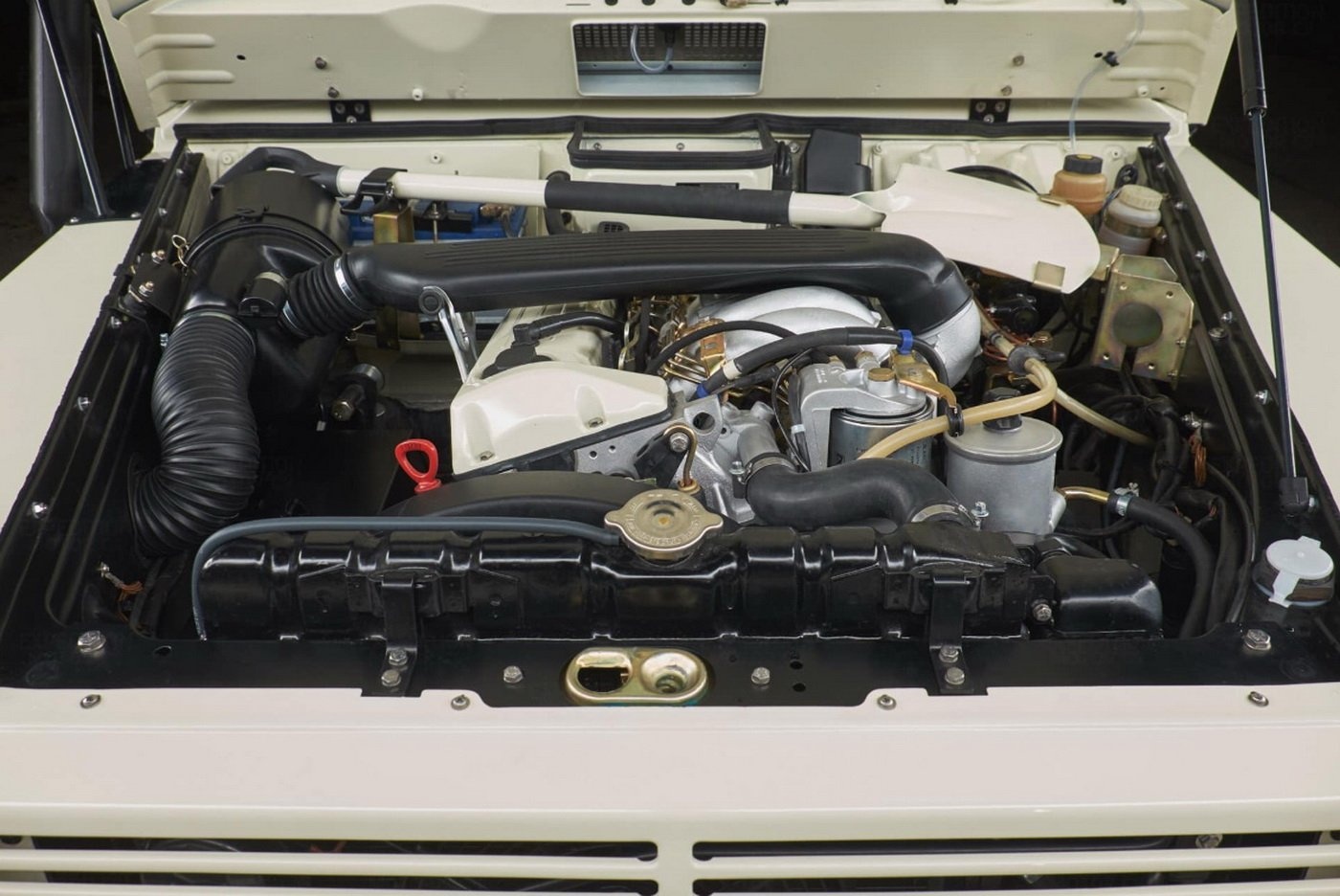 Mercedes G-Class phong cach nha binh anh 8