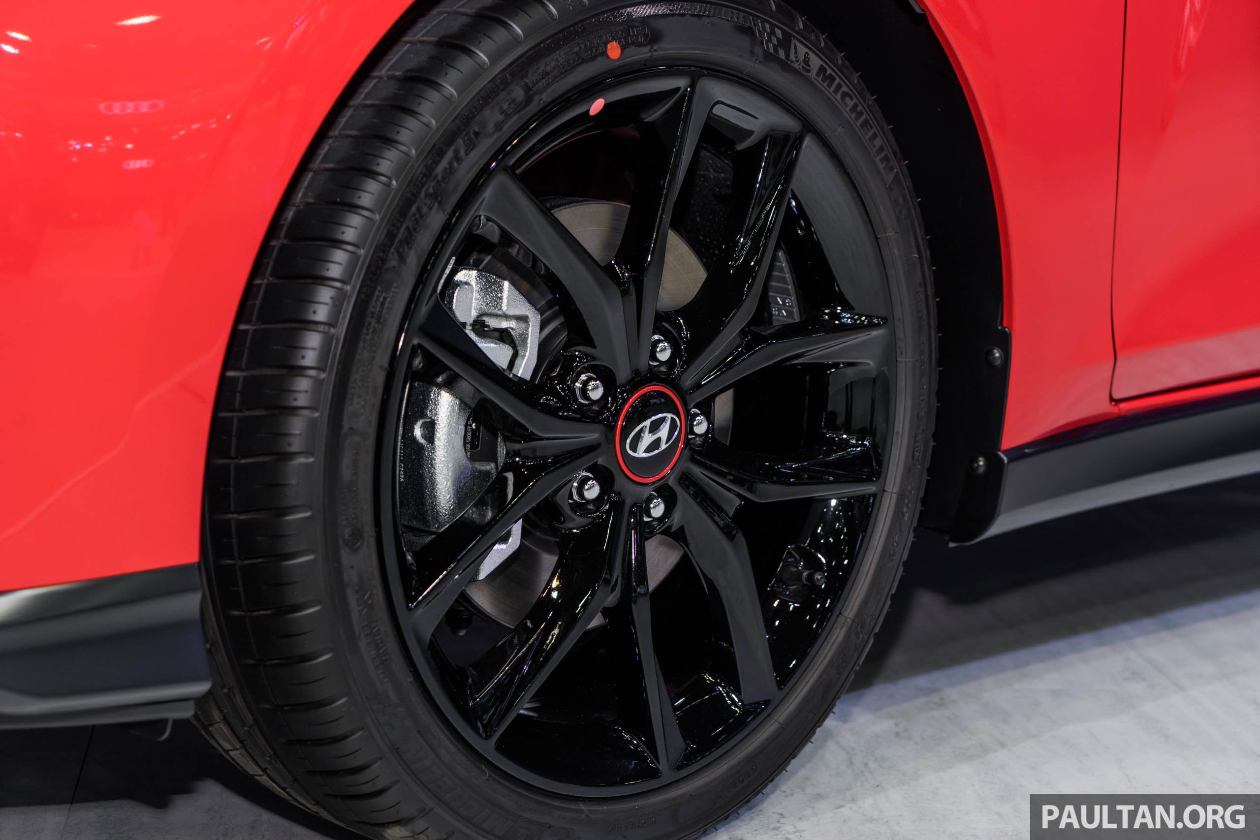 Hyundai Veloster 2020 ra mat tai Thai Lan anh 11