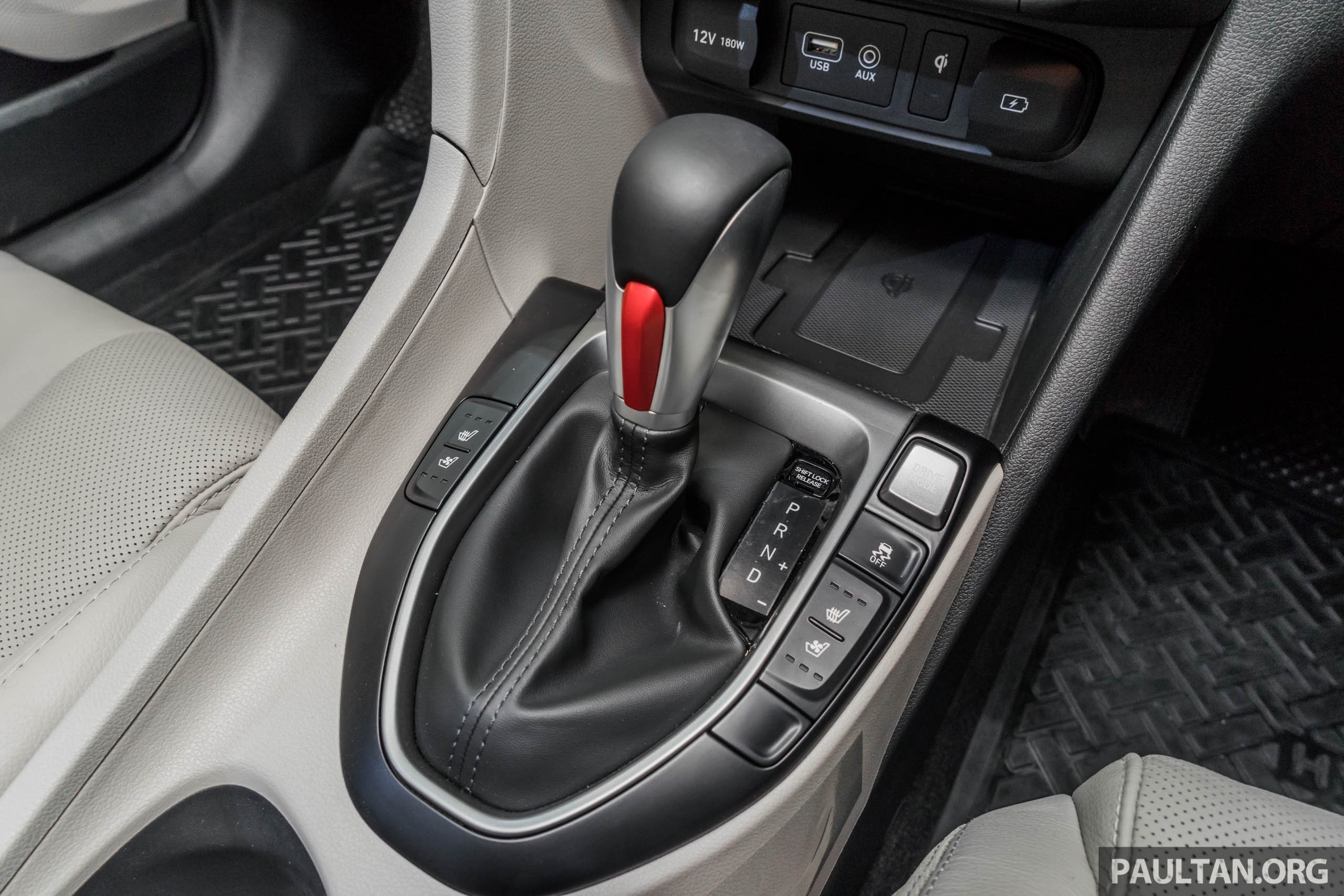 Hyundai Veloster 2020 ra mat tai Thai Lan anh 29