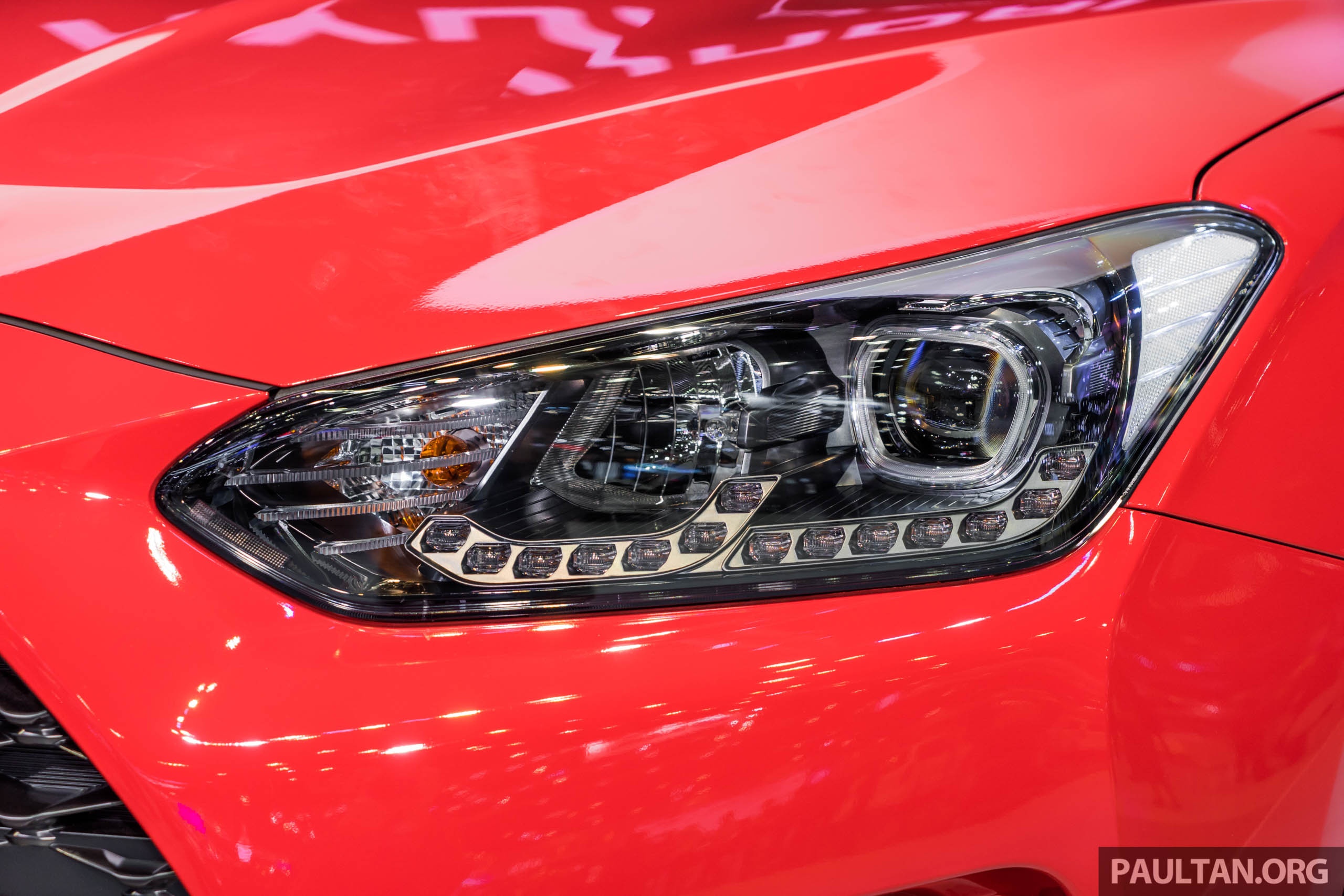 Hyundai Veloster 2020 ra mat tai Thai Lan anh 5