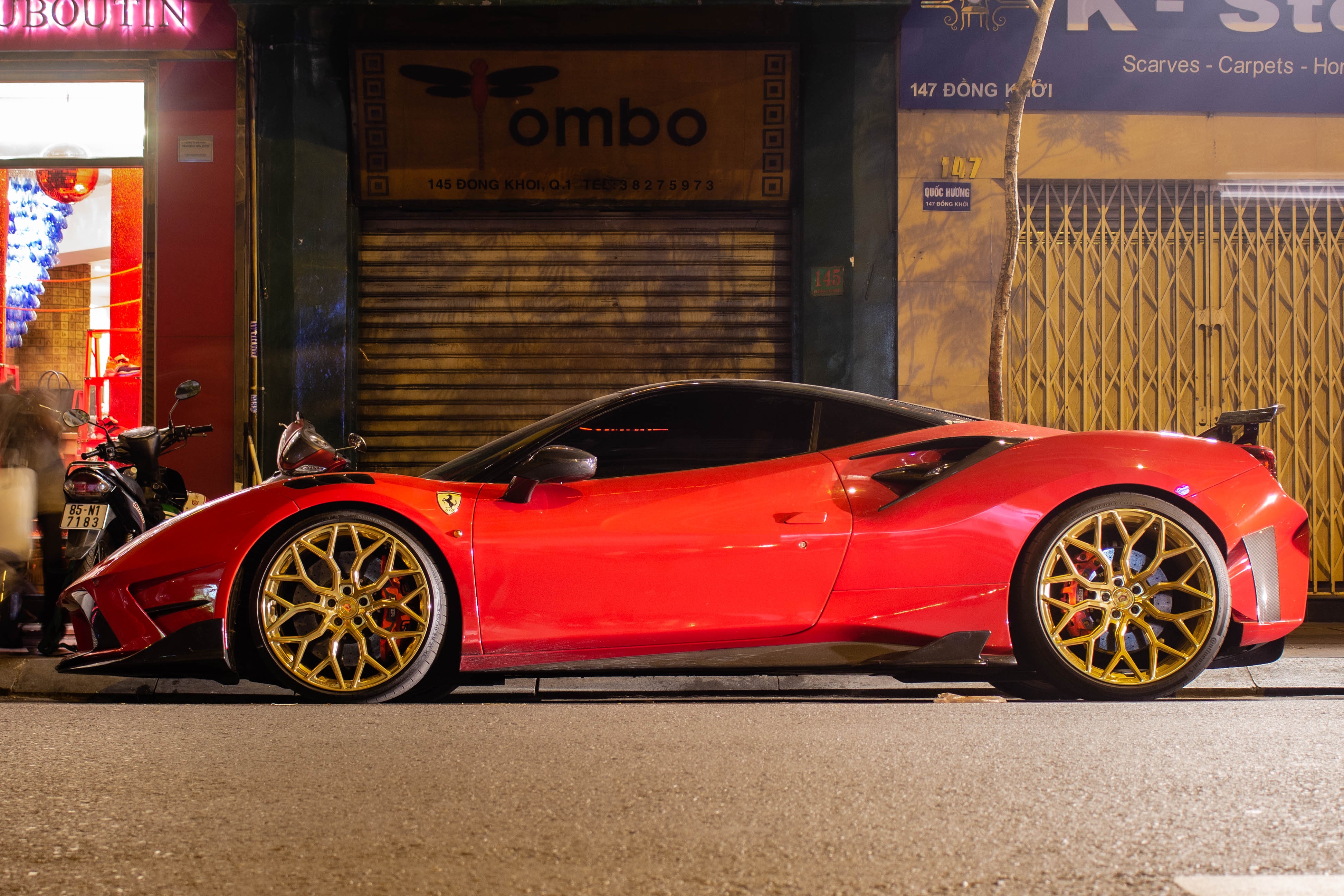 Sieu xe Ferrari 488 GTB do Mansory anh 2