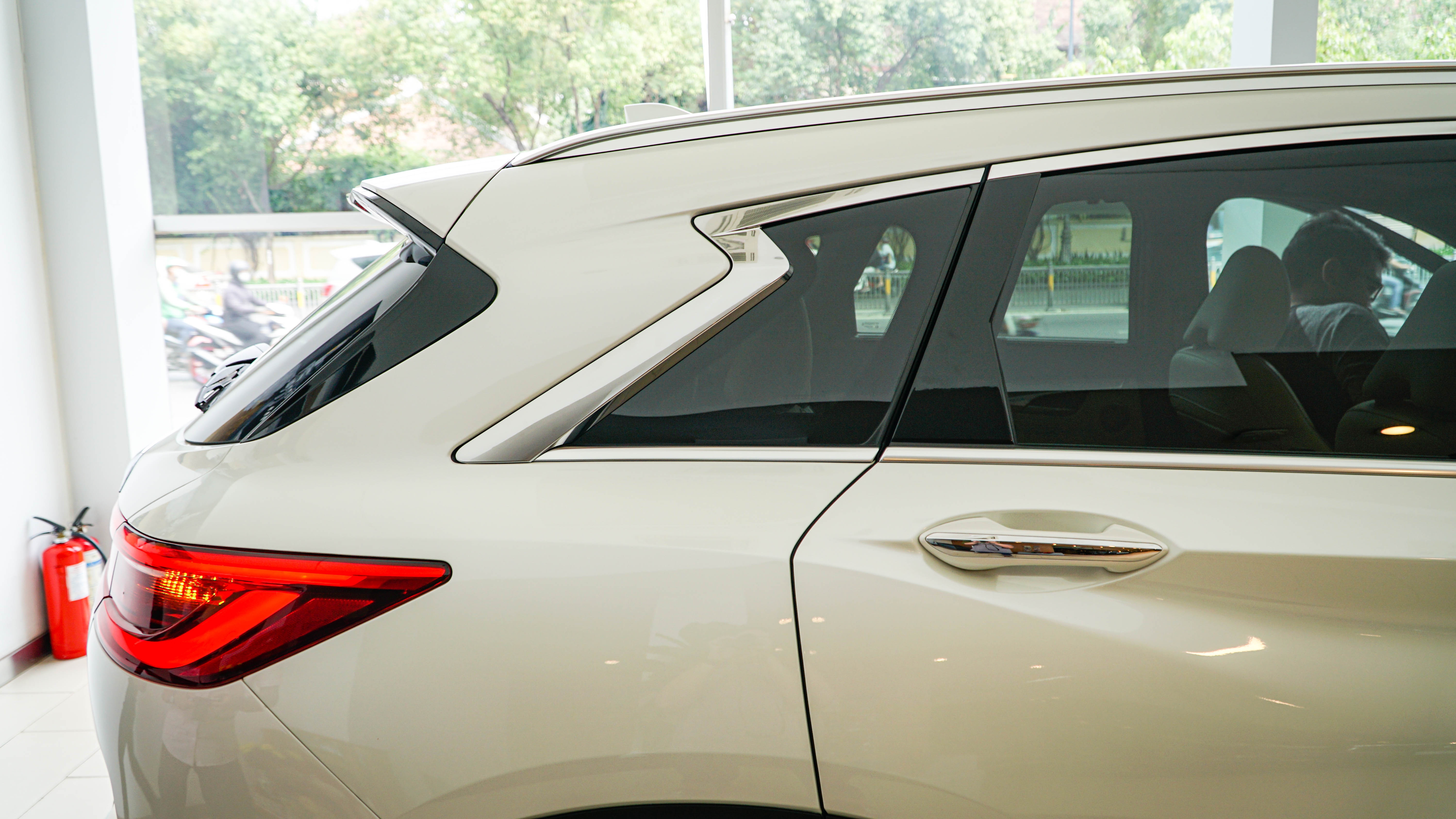 Chi tiet Infiniti QX50 2019 tai VN anh 5