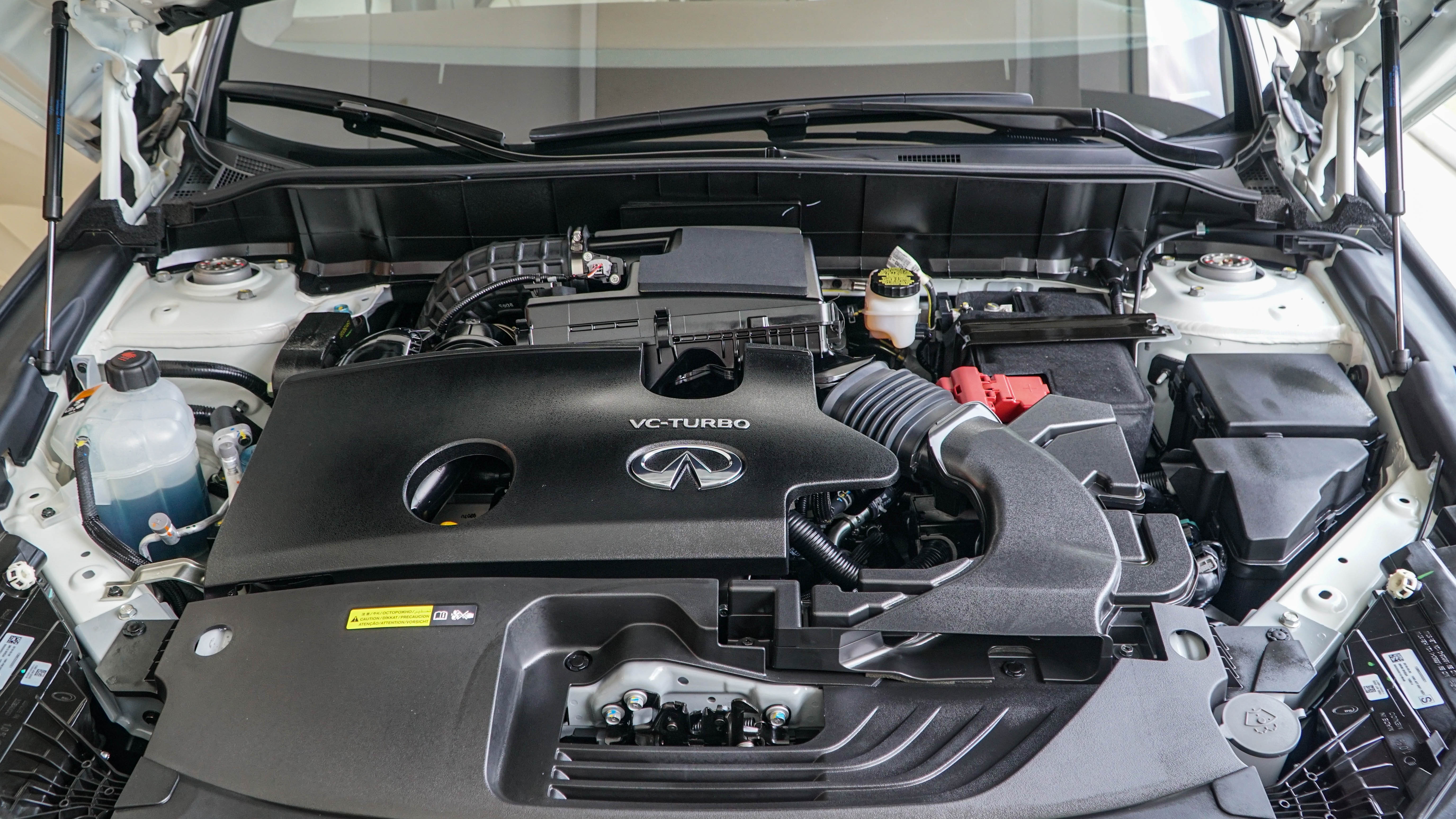 Chi tiet Infiniti QX50 2019 tai VN anh 16