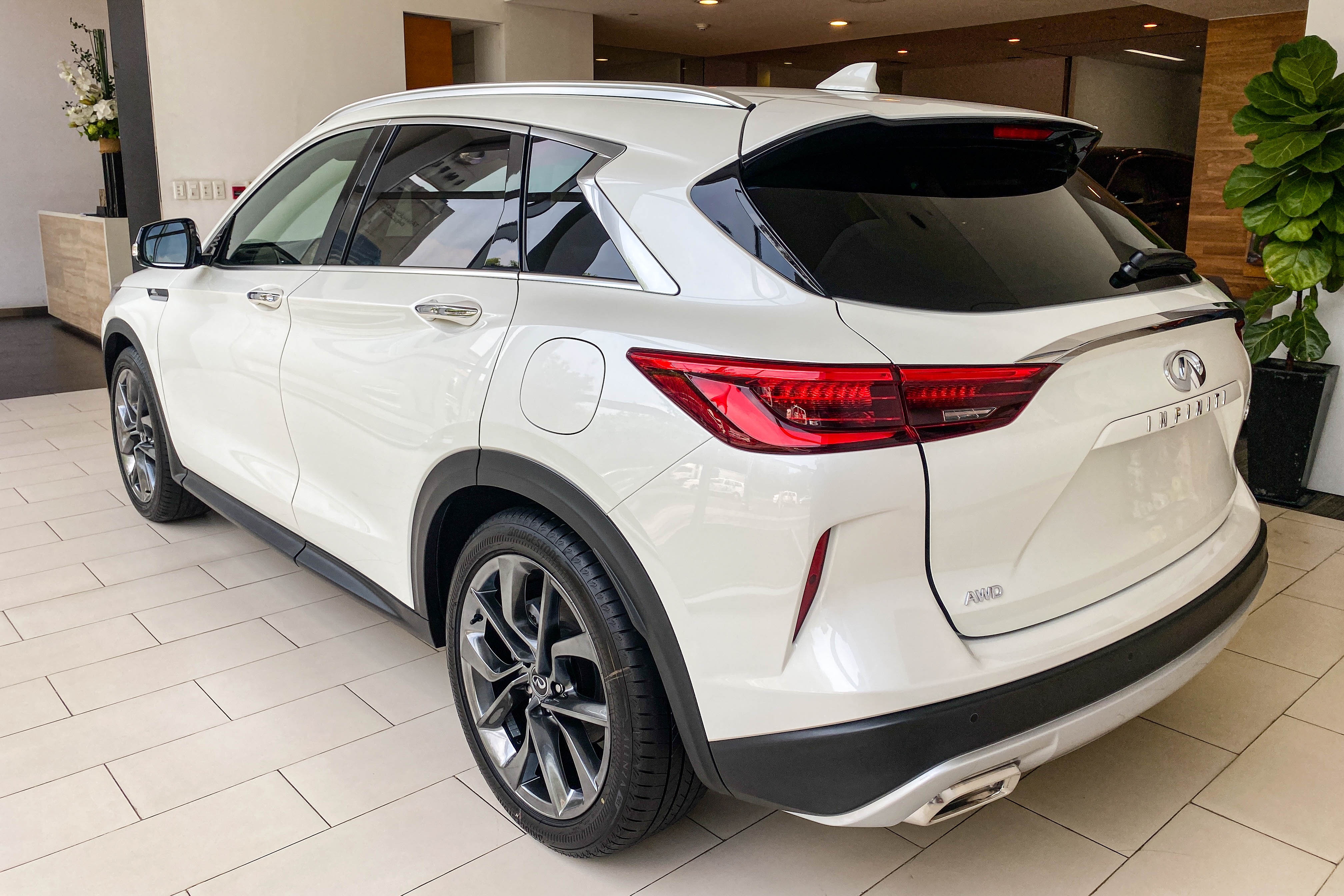 Chi tiet Infiniti QX50 2019 tai VN anh 4