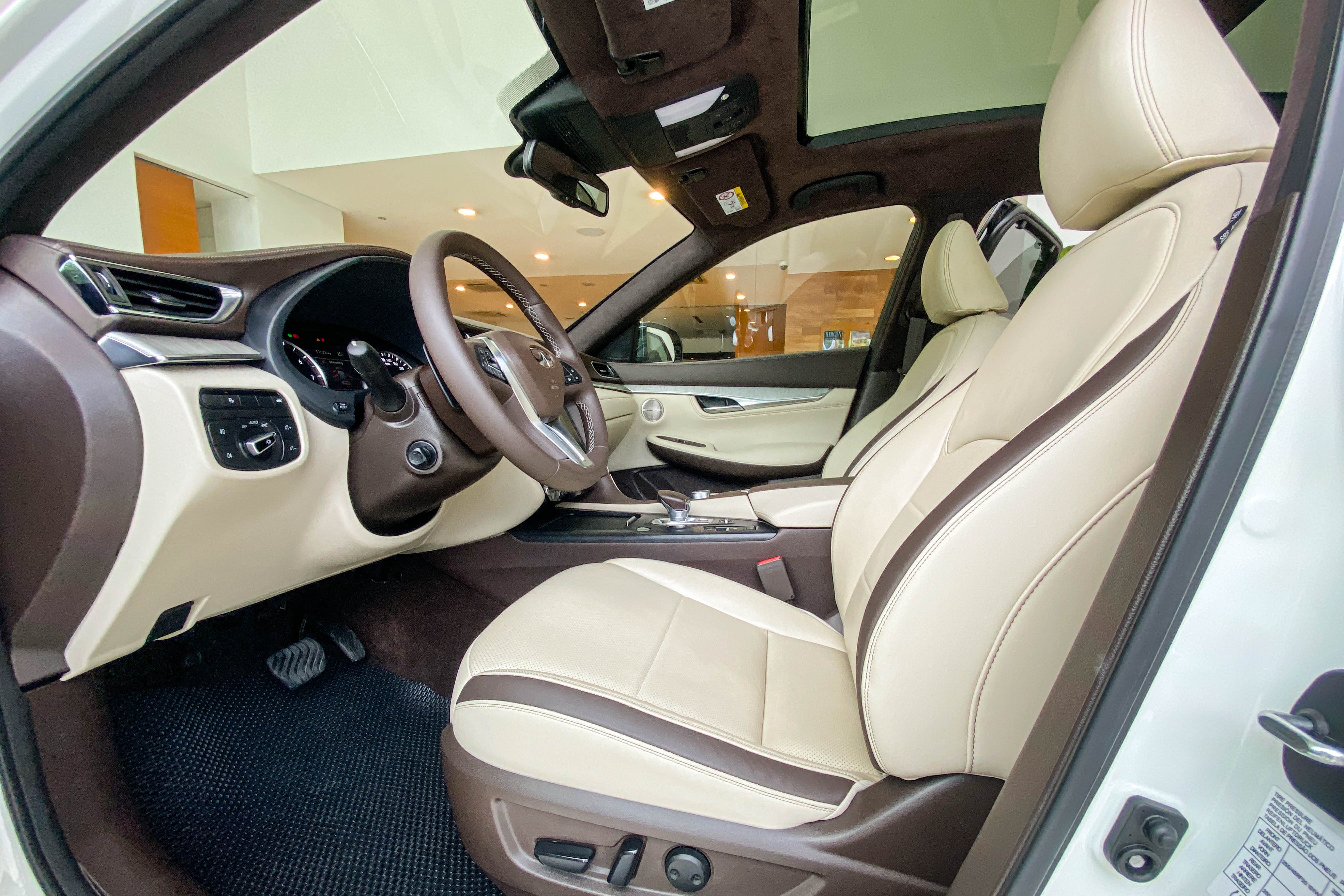 Chi tiet Infiniti QX50 2019 tai VN anh 12