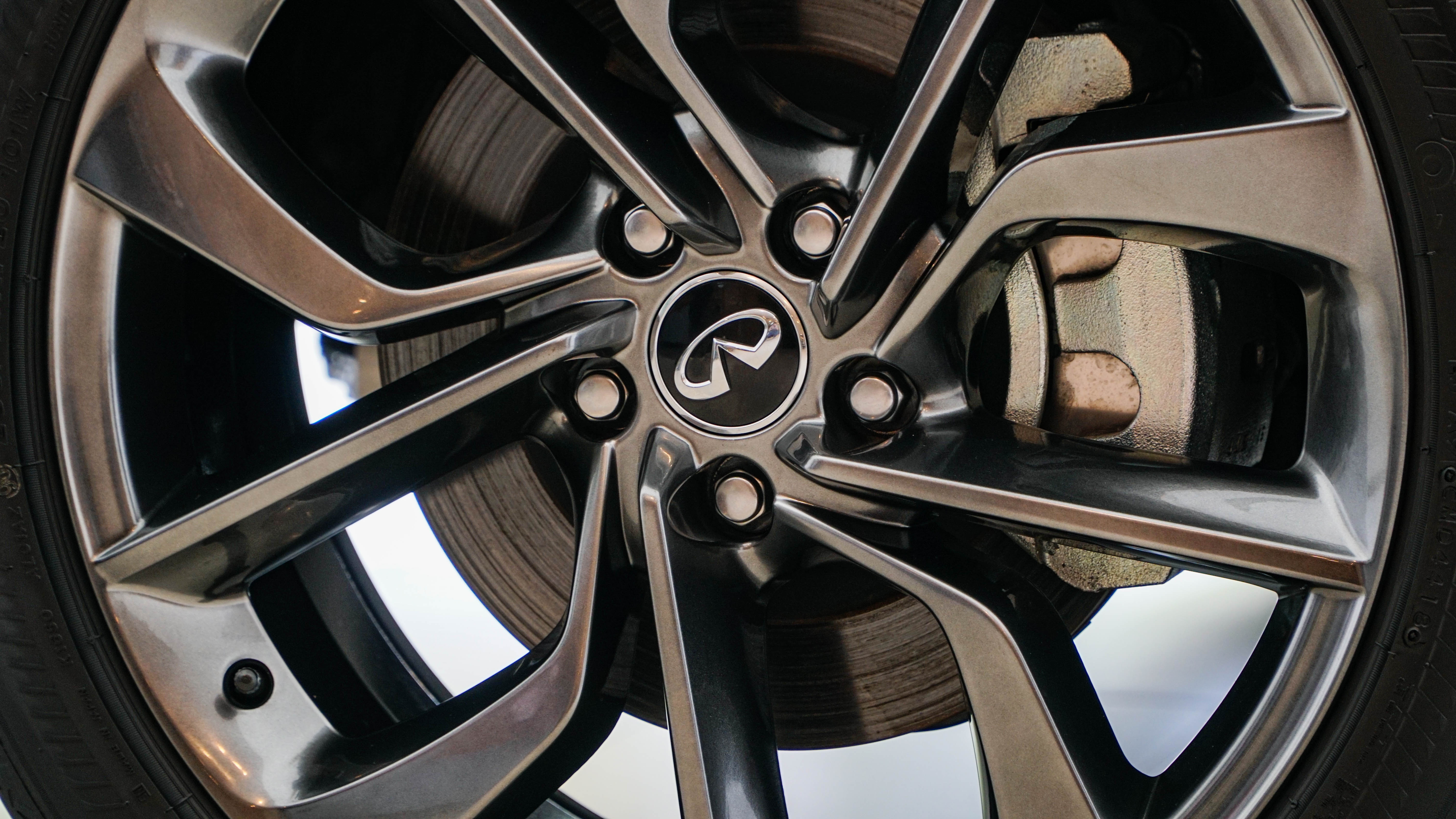 Chi tiet Infiniti QX50 2019 tai VN anh 7