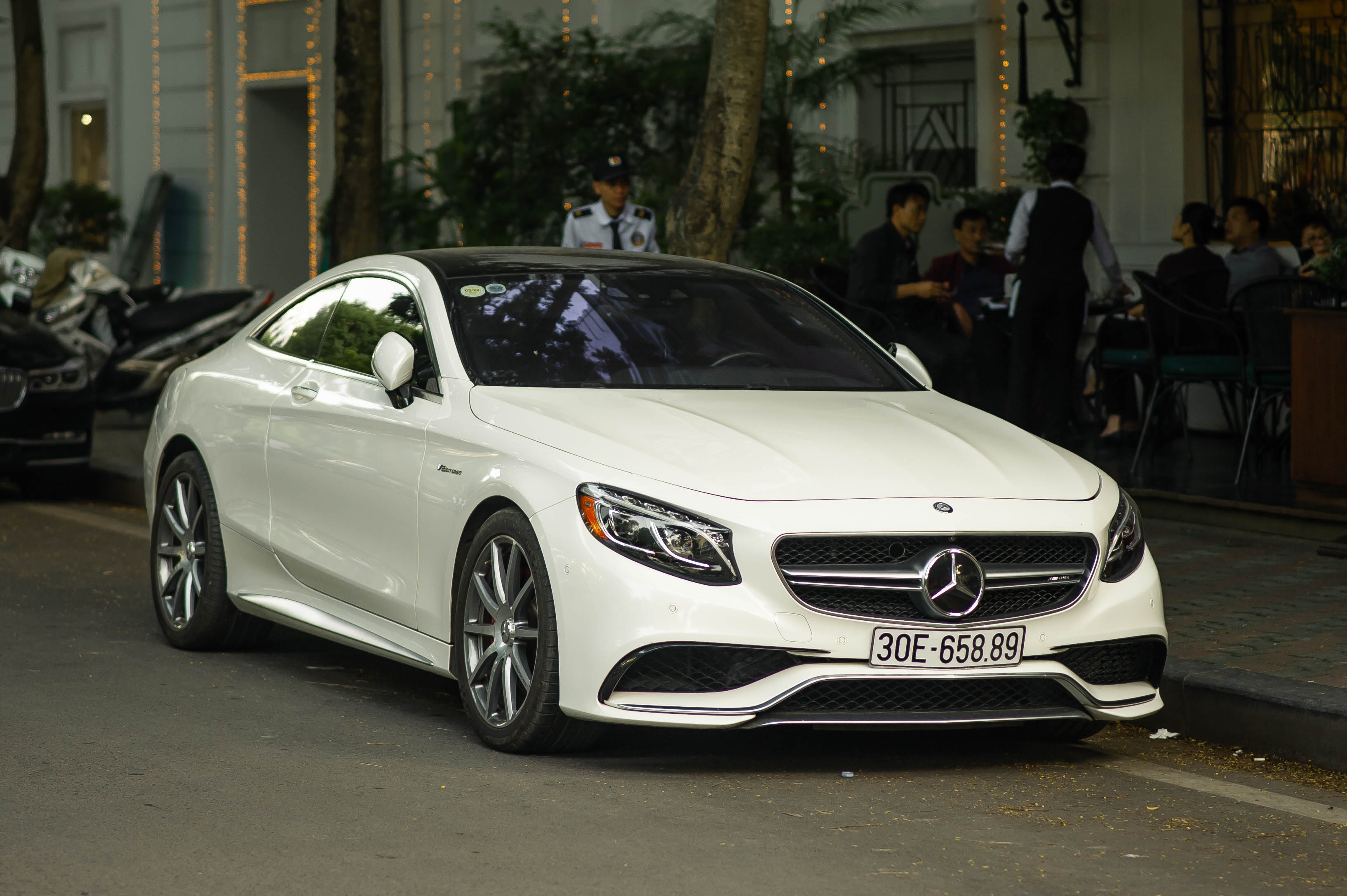 Mercedes S 63 Coupe AMG doc nhat Viet Nam anh 11
