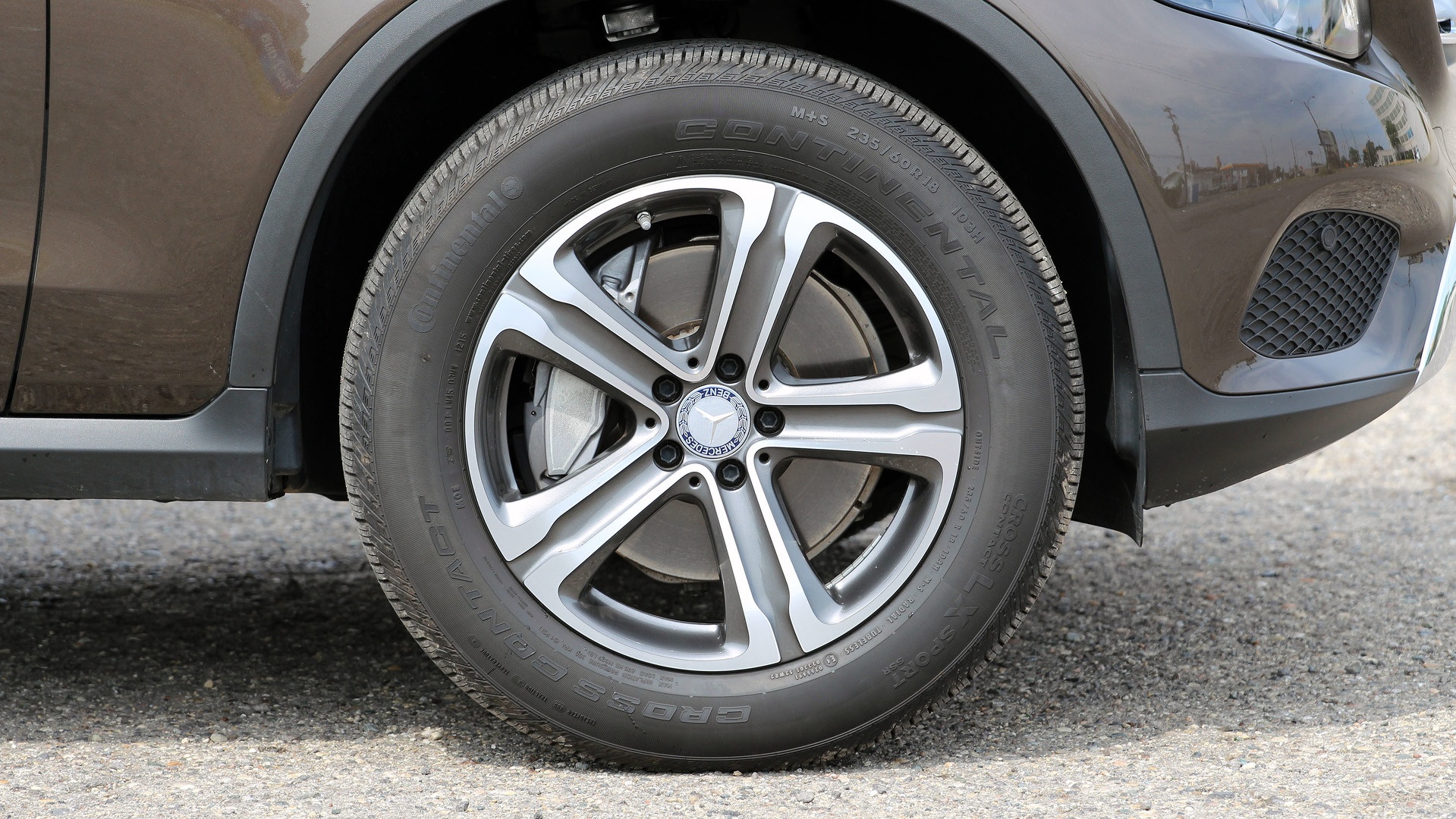 So sánh Mercedes-Benz GLC 300 facelift là đời cũ ảnh 12 So sanh Mercedes-Benz GLC 300 facelift la doi cu anh 12