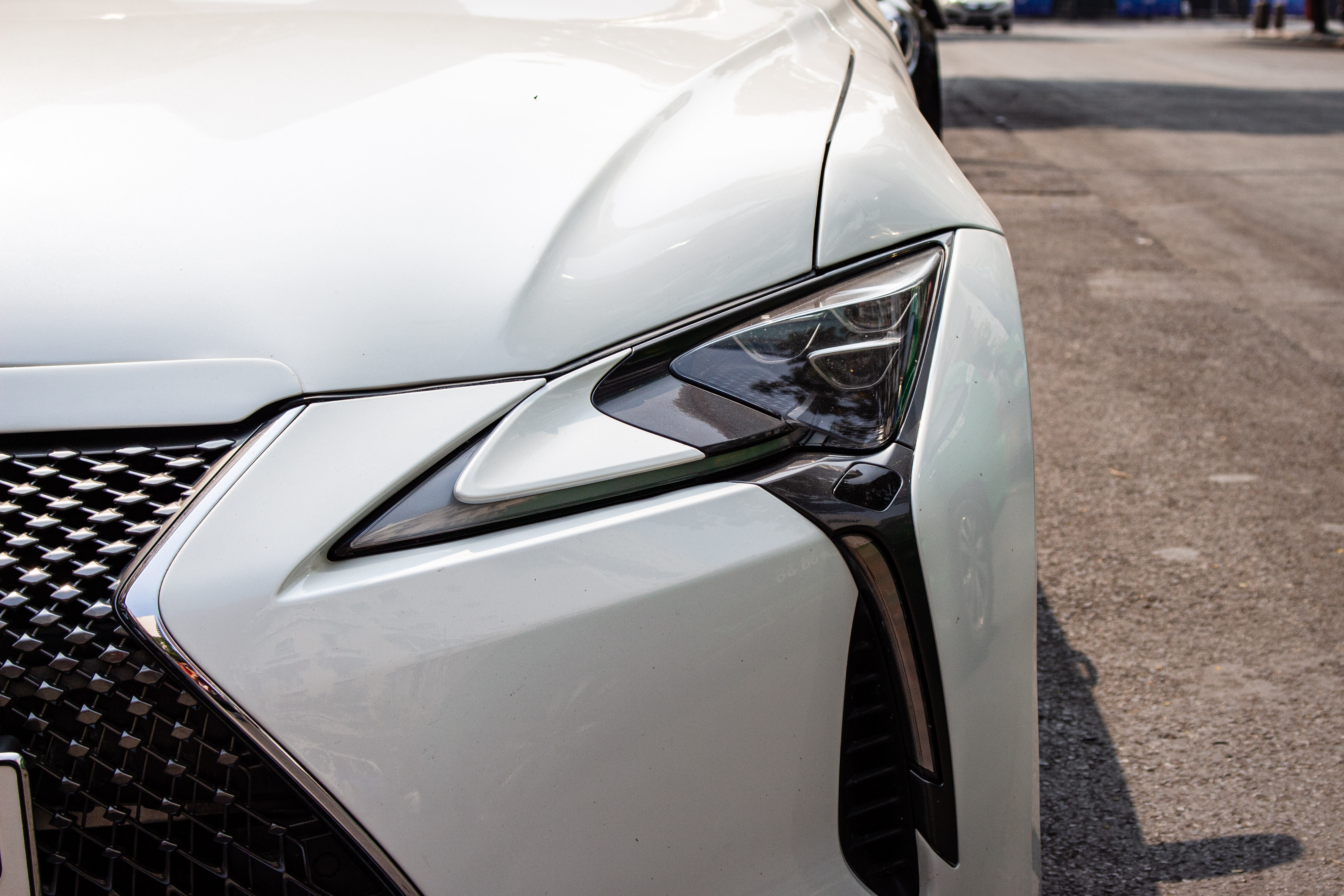 Lexus SC430 lot xac thanh LC500h anh 4