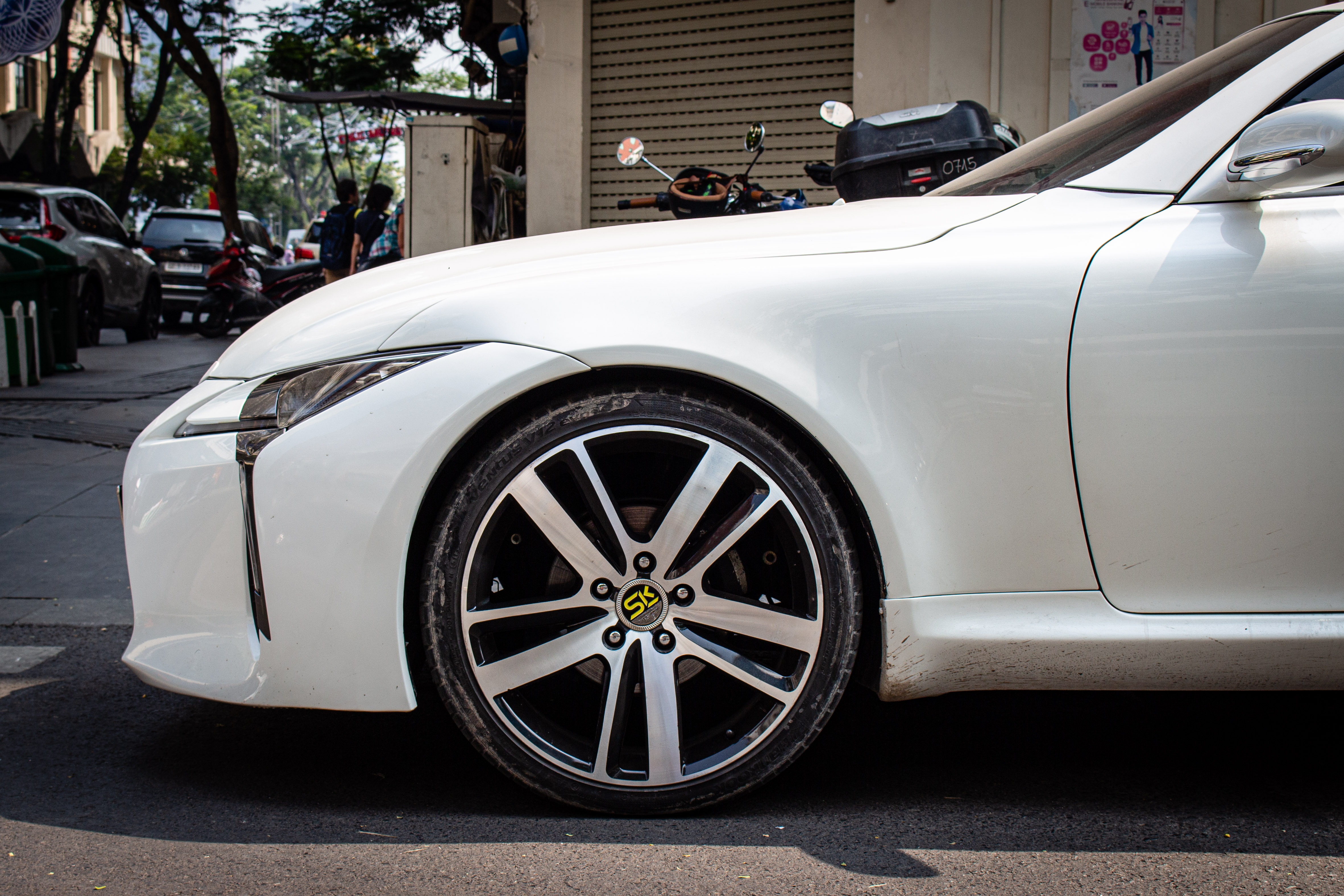 Lexus SC430 lot xac thanh LC500h anh 7