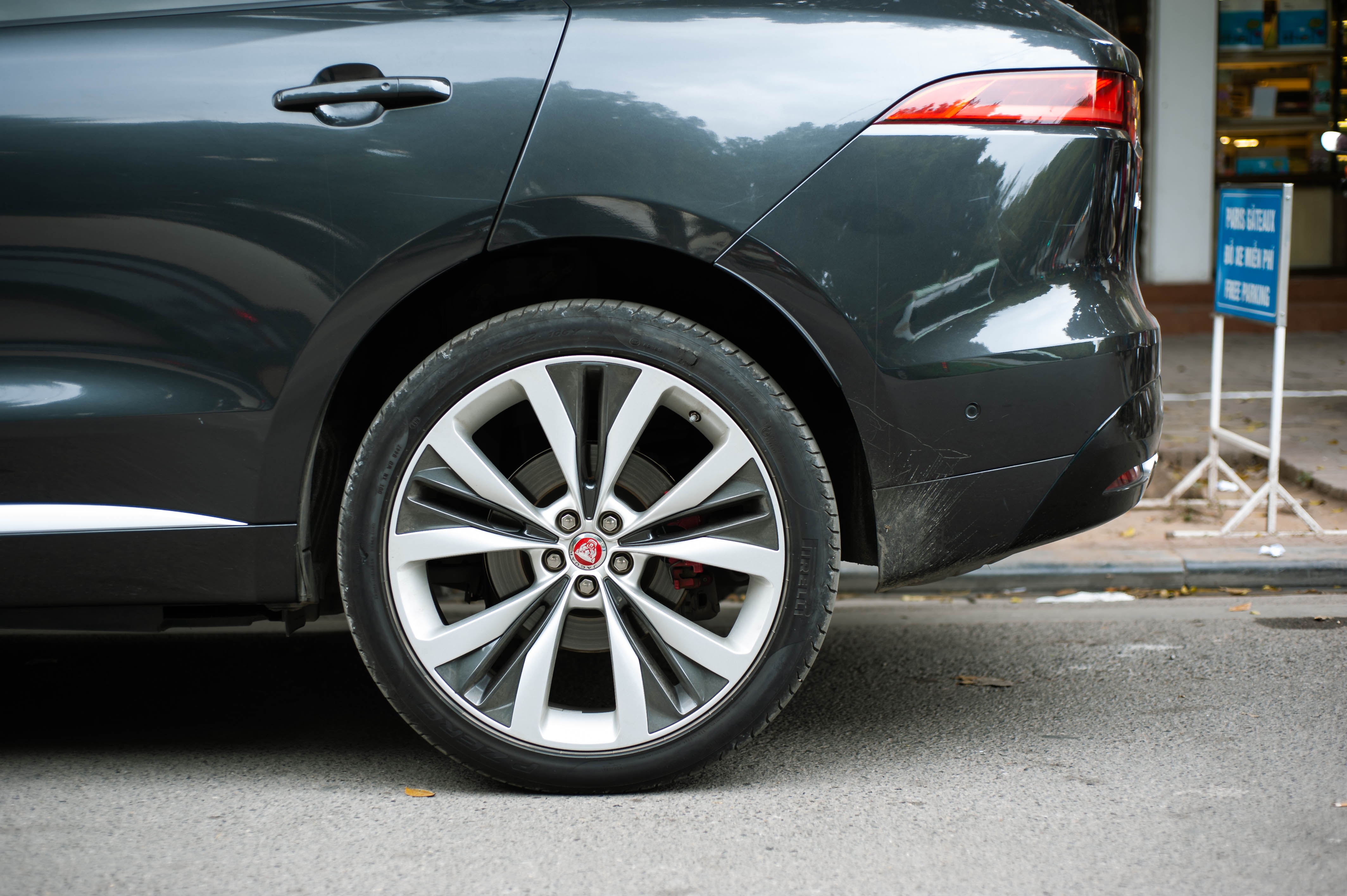 Chi tiet Jaguar F-Pace S doc nhat VN anh 5