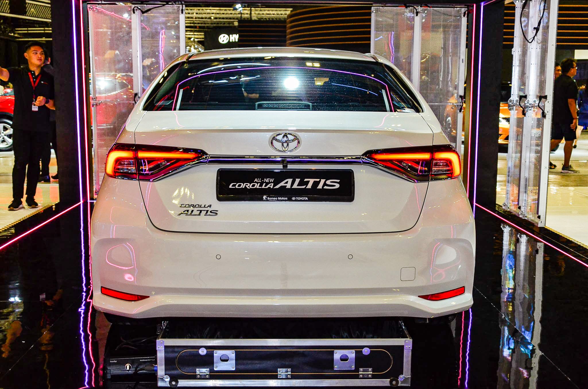 Cận cảnh Toyota Corolla Altis 2020 ảnh 6 Can canh Toyota Corolla Altis 2020 anh 6