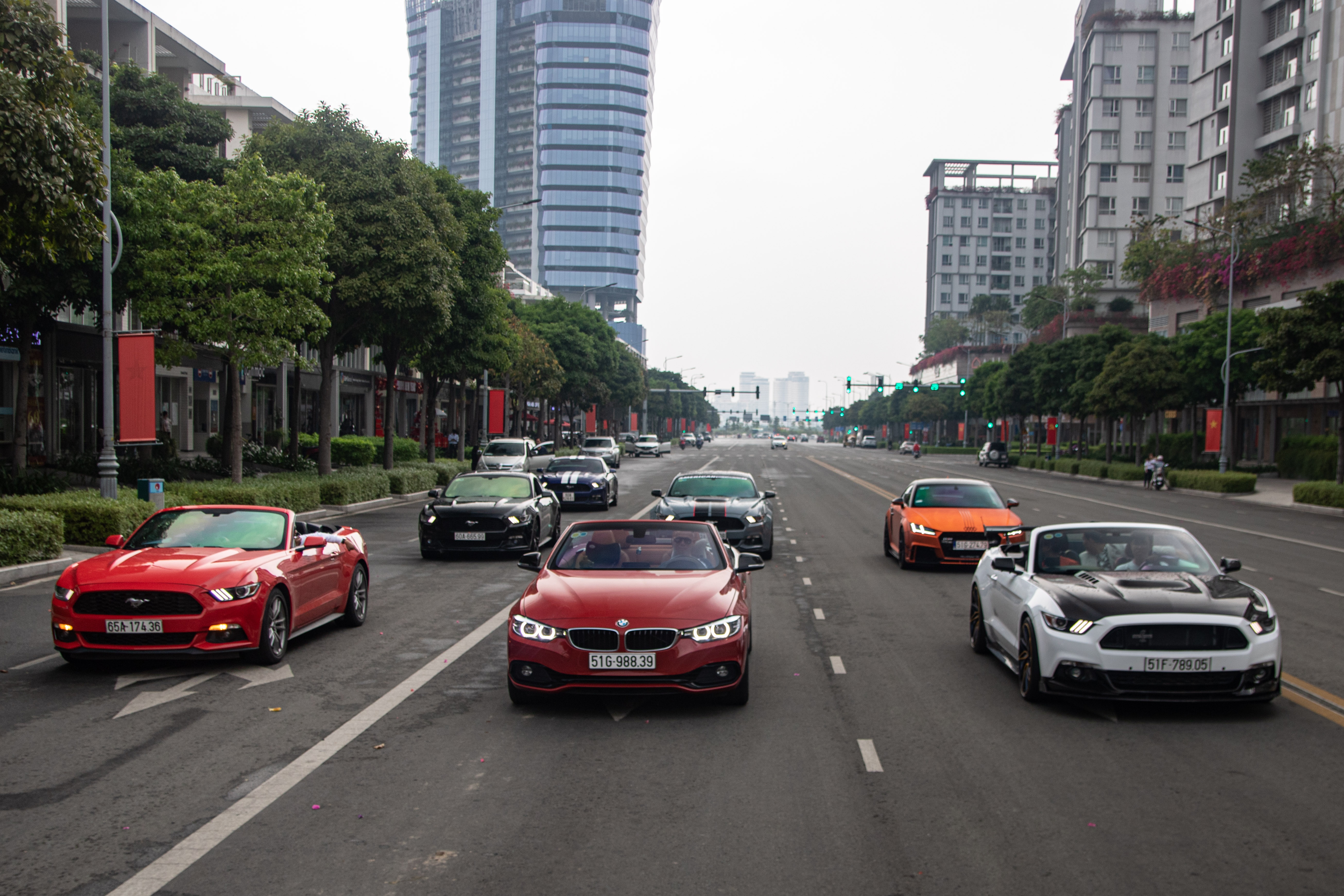 Dan xe Ford Mustang hop mat dau nam anh 11