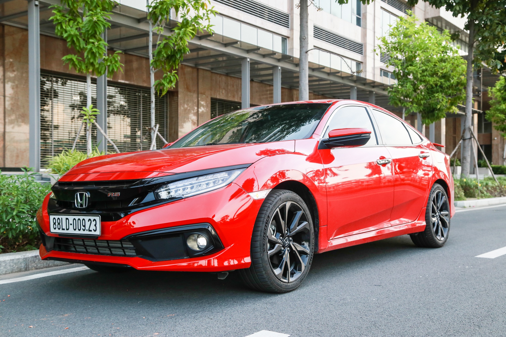 Nen mua sedan nao gia duoi 1, 5 ty de choi Tet? anh 5