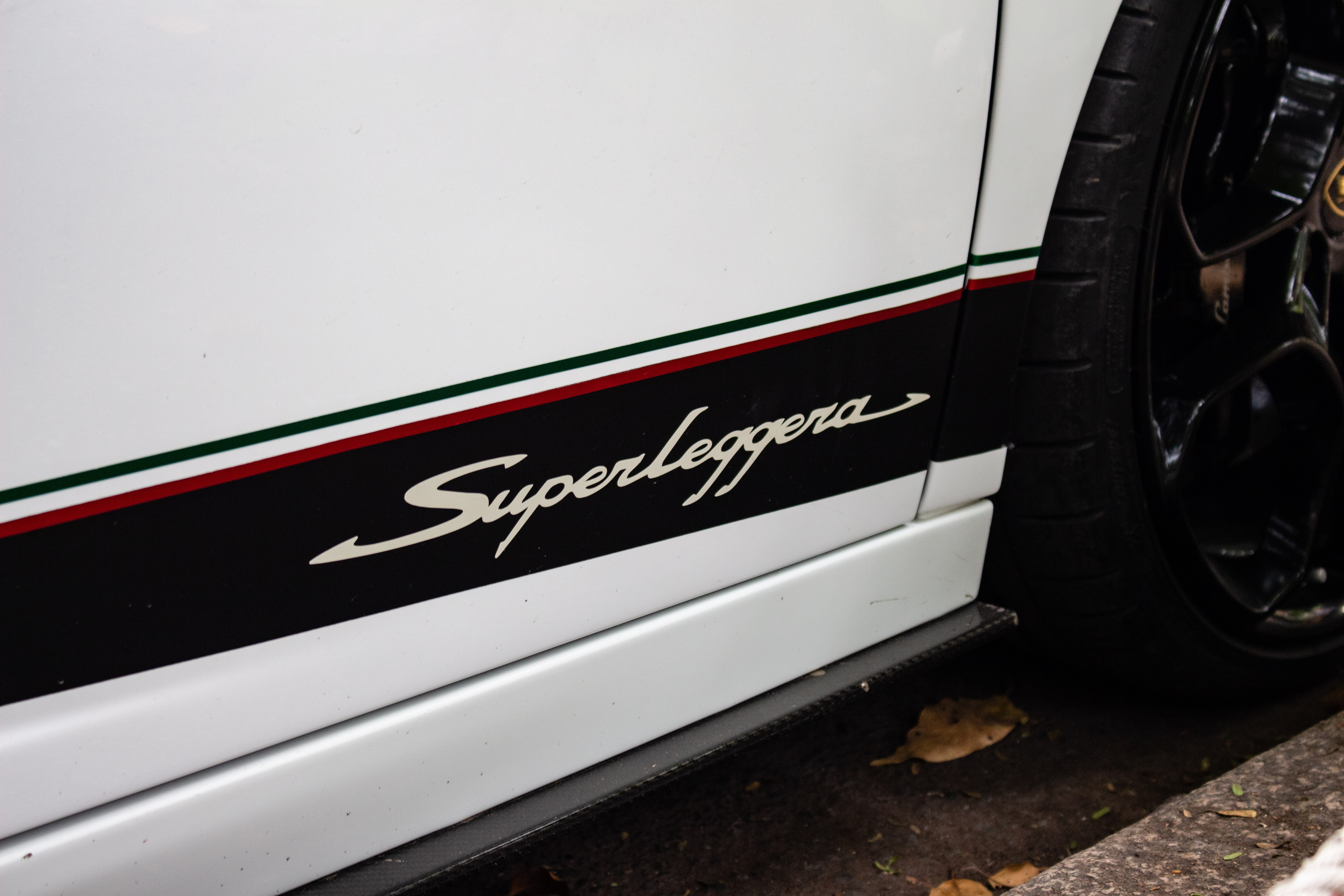 Lamborghini Gallardo SE độ Superleggera ở VN ảnh 5 Lamborghini Gallardo SE do Superleggera o VN anh 5