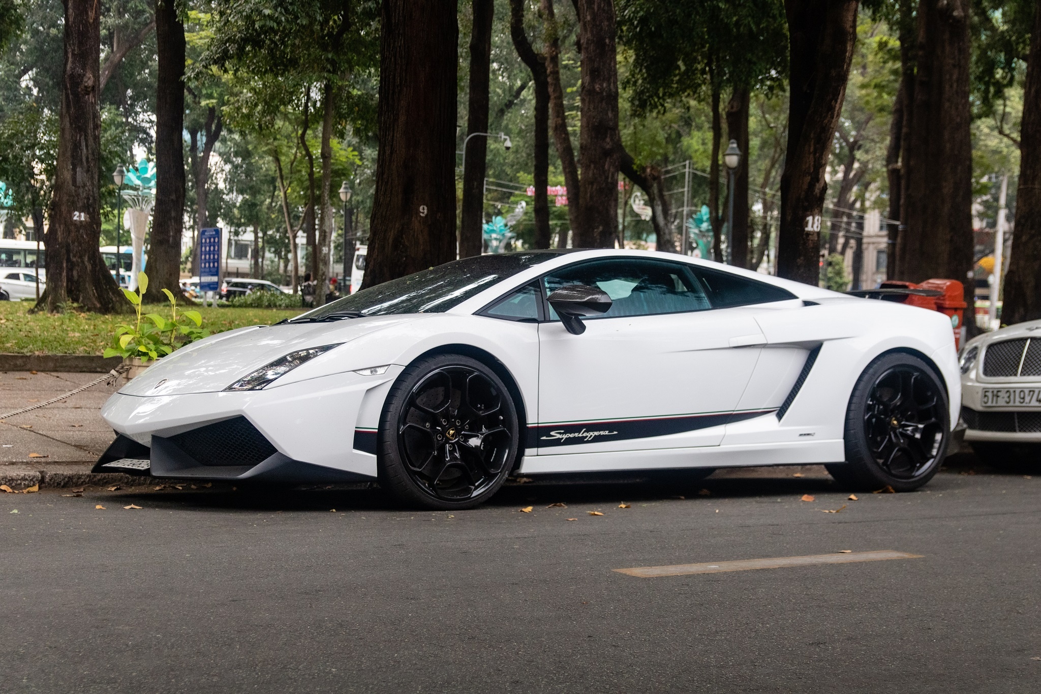 Lamborghini Gallardo SE độ Superleggera ở VN ảnh 12 Lamborghini Gallardo SE do Superleggera o VN anh 12