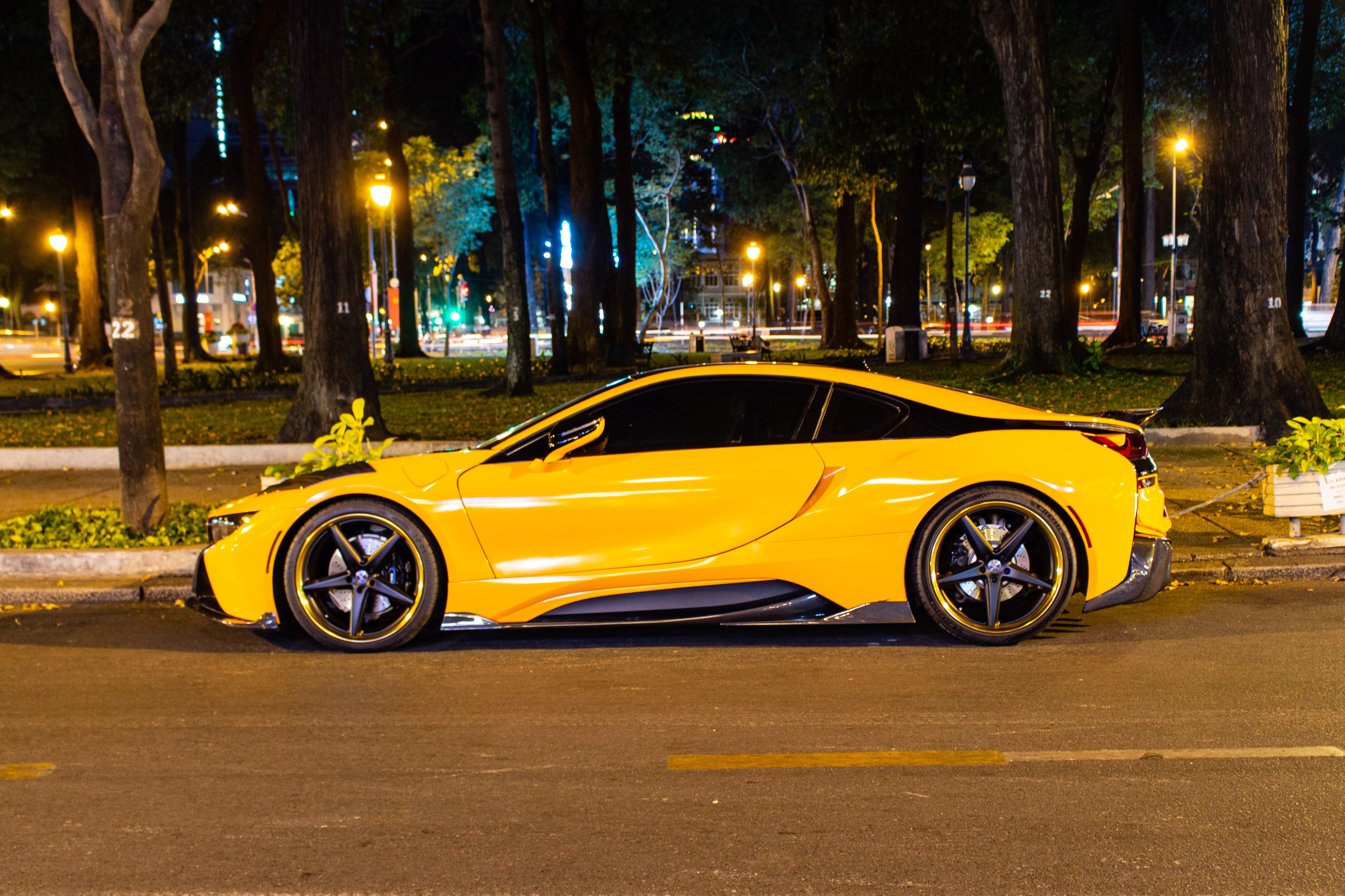 BMW i8 bien tu quy 3 do body-kit anh 5