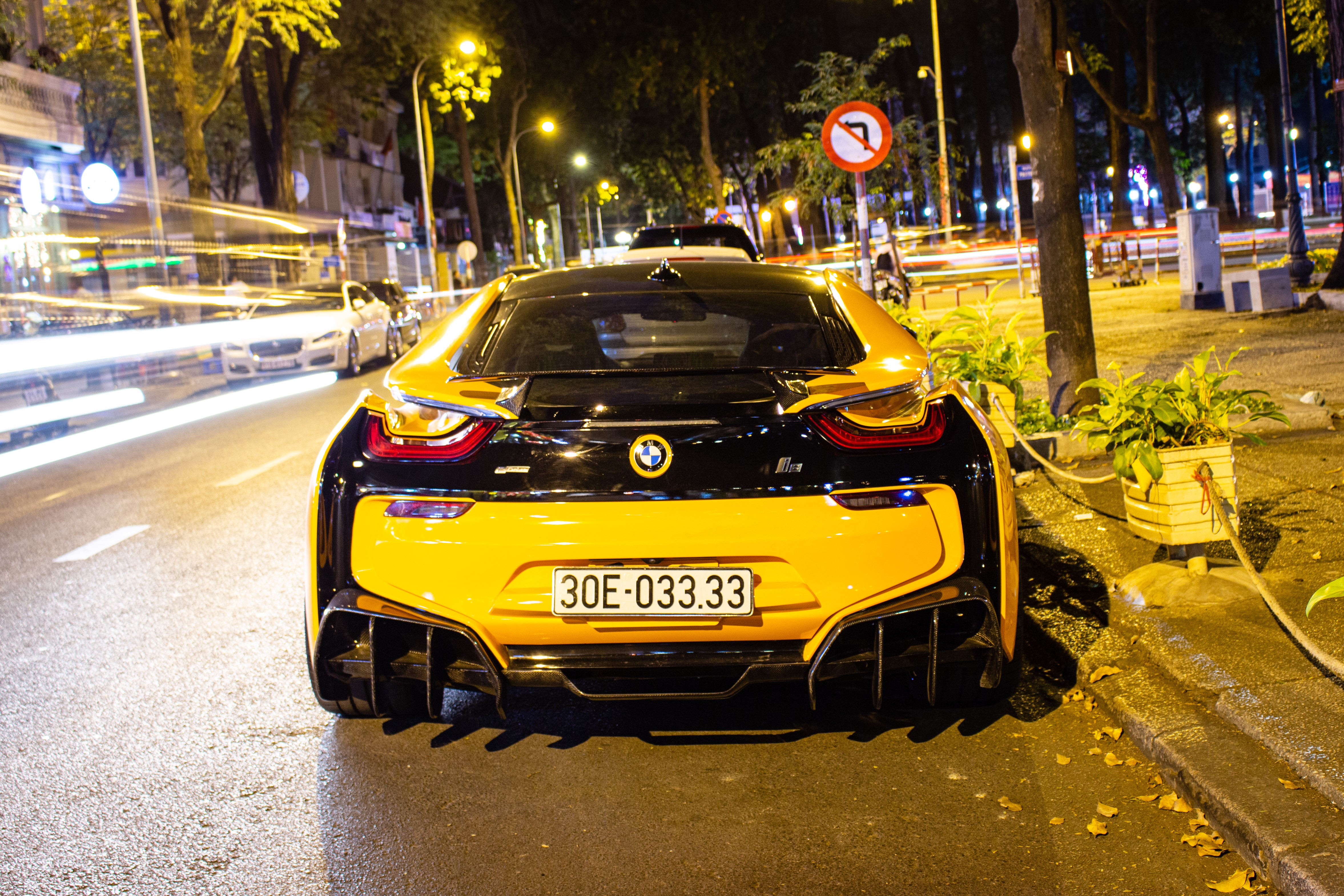 BMW i8 bien tu quy 3 do body-kit anh 4