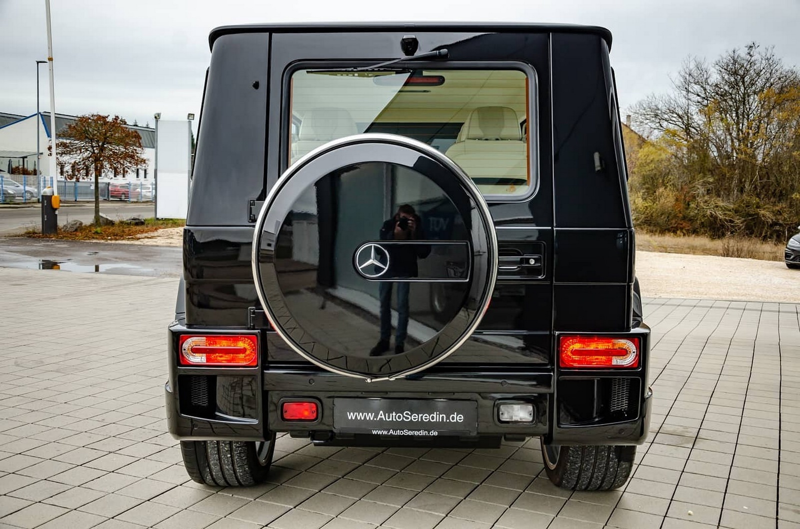 Mercedes-AMG G 63 Limo gia nua trieu USD anh 2