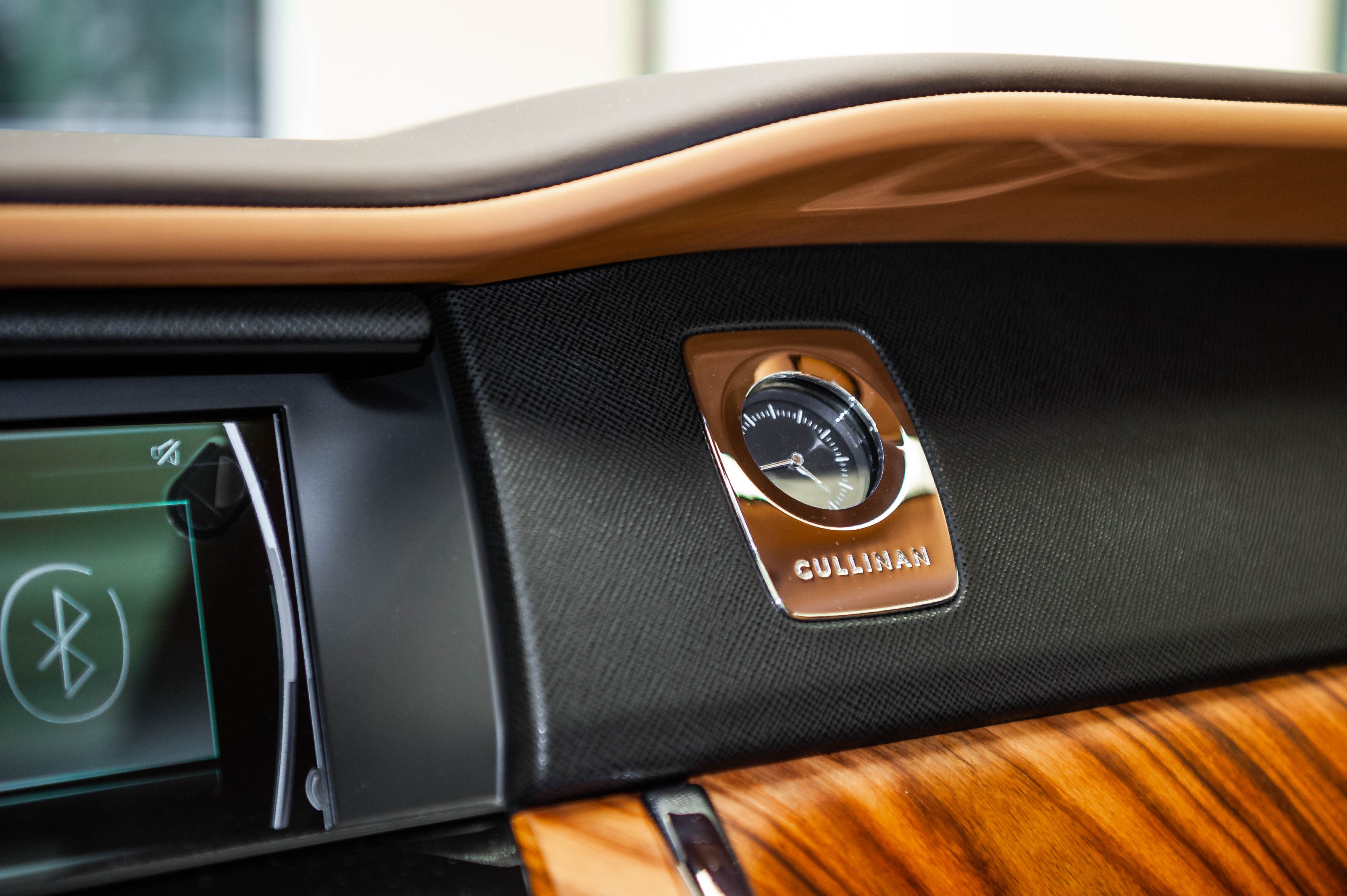 Chi tiet Rolls-Royce Cullinan chinh hang o VN anh 21