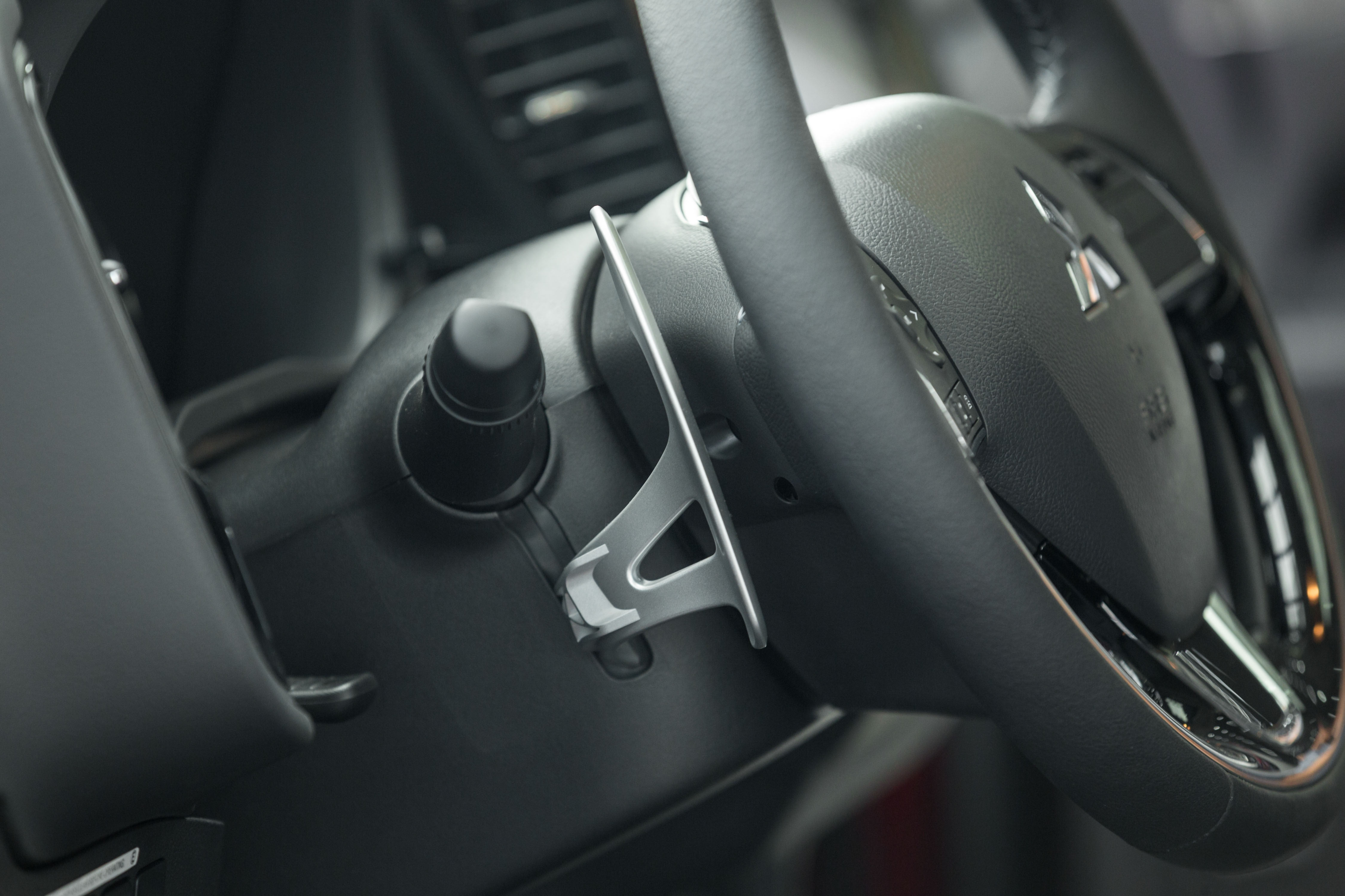 Mitsubishi Outlander 2020 ra mat anh 11