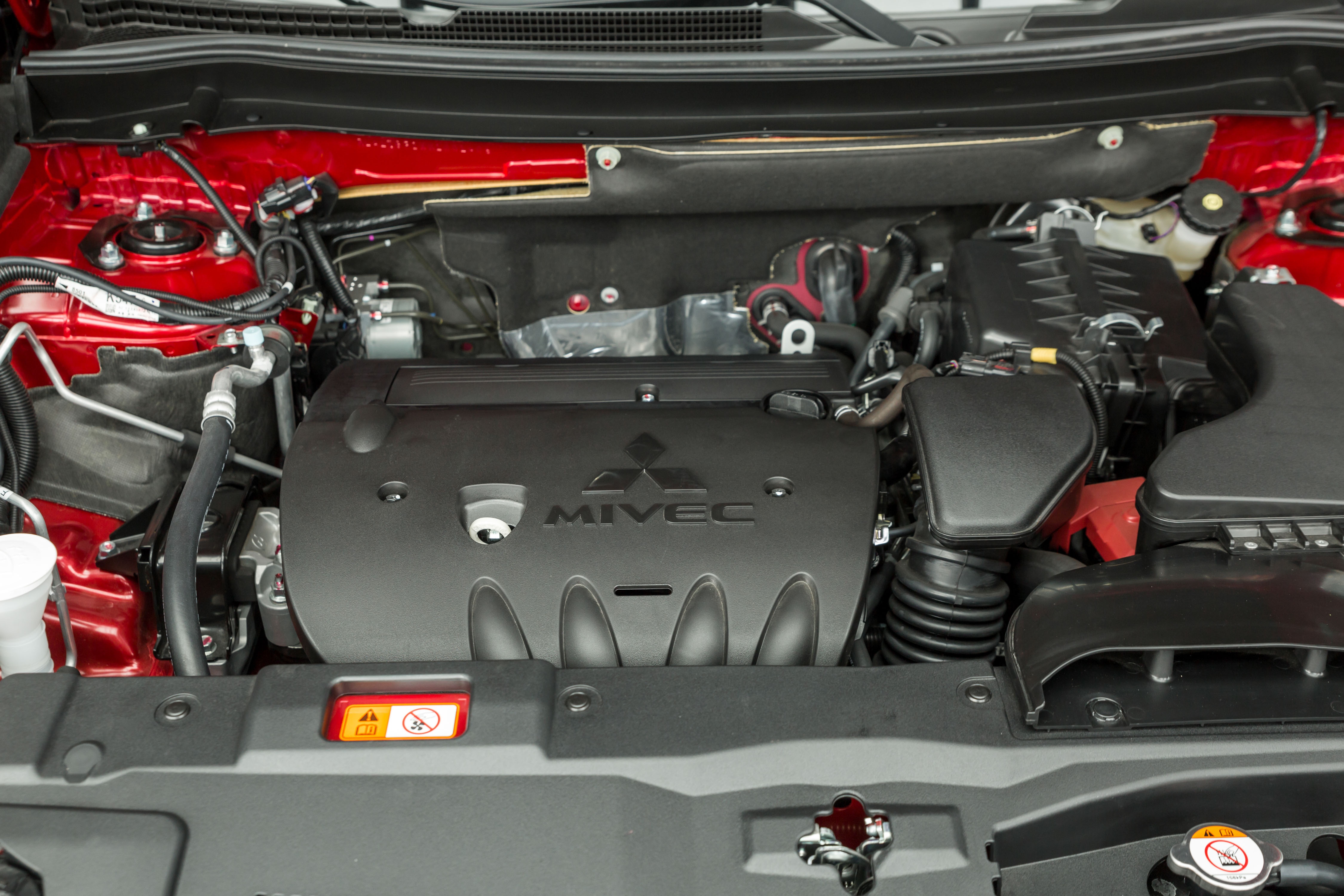 Mitsubishi Outlander 2020 ra mat anh 17