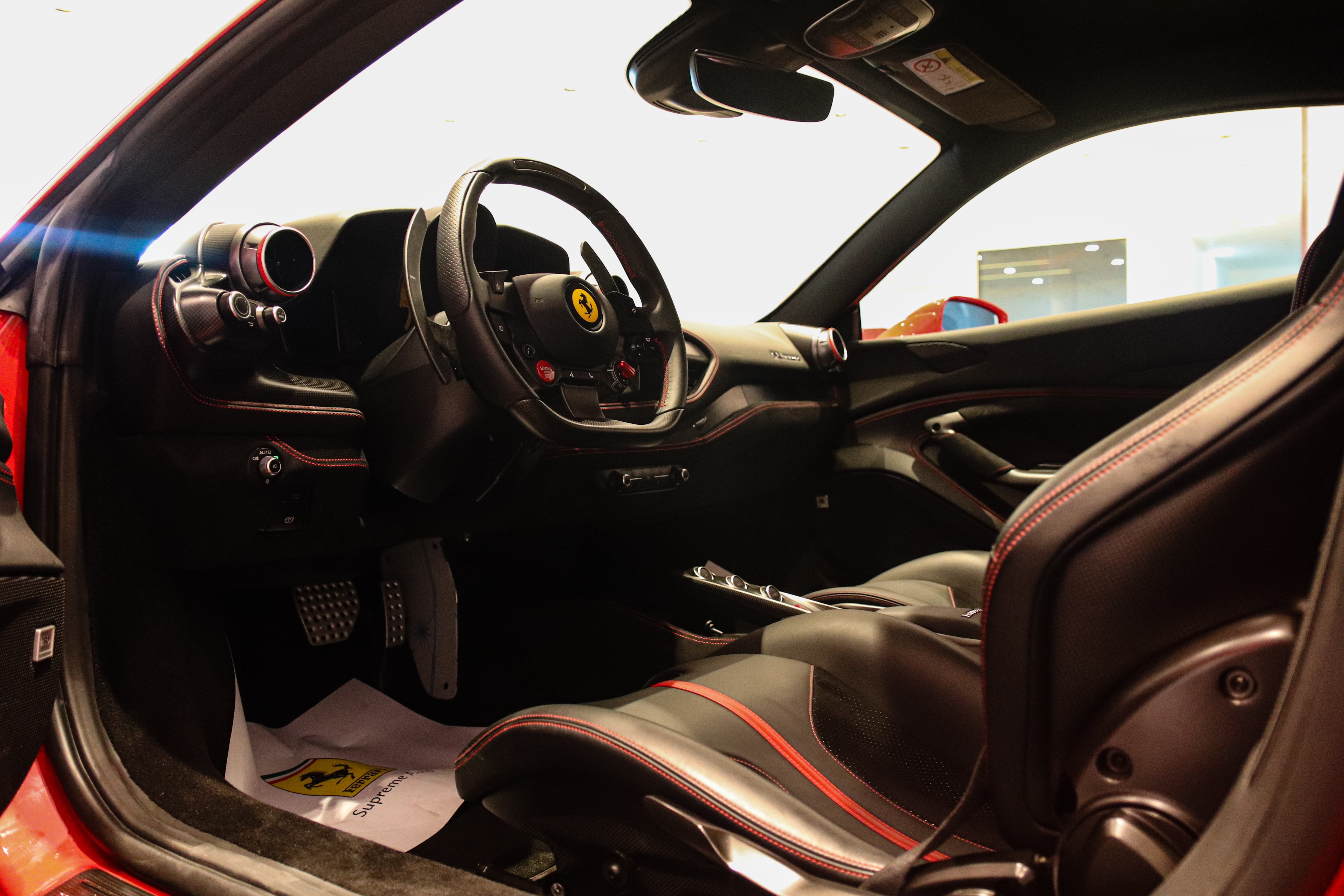 Ferrari F8 Tributo thu 2 ve VN anh 12