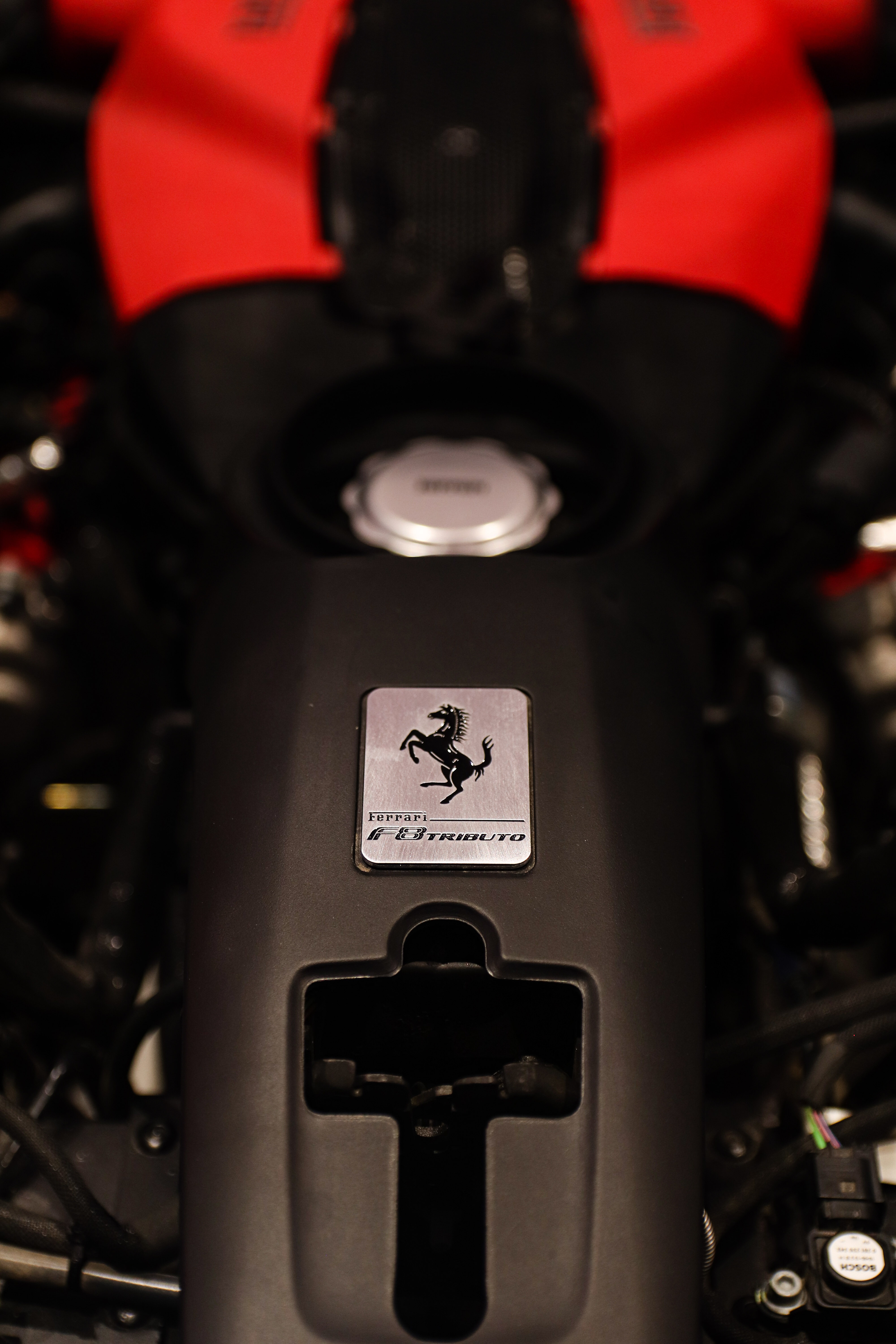 Ferrari F8 Tributo thu 2 ve VN anh 26