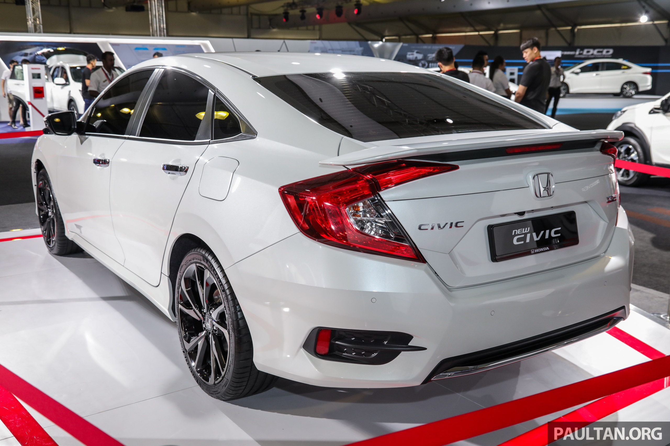 Honda Civic facelift 2020 ra mat anh 4
