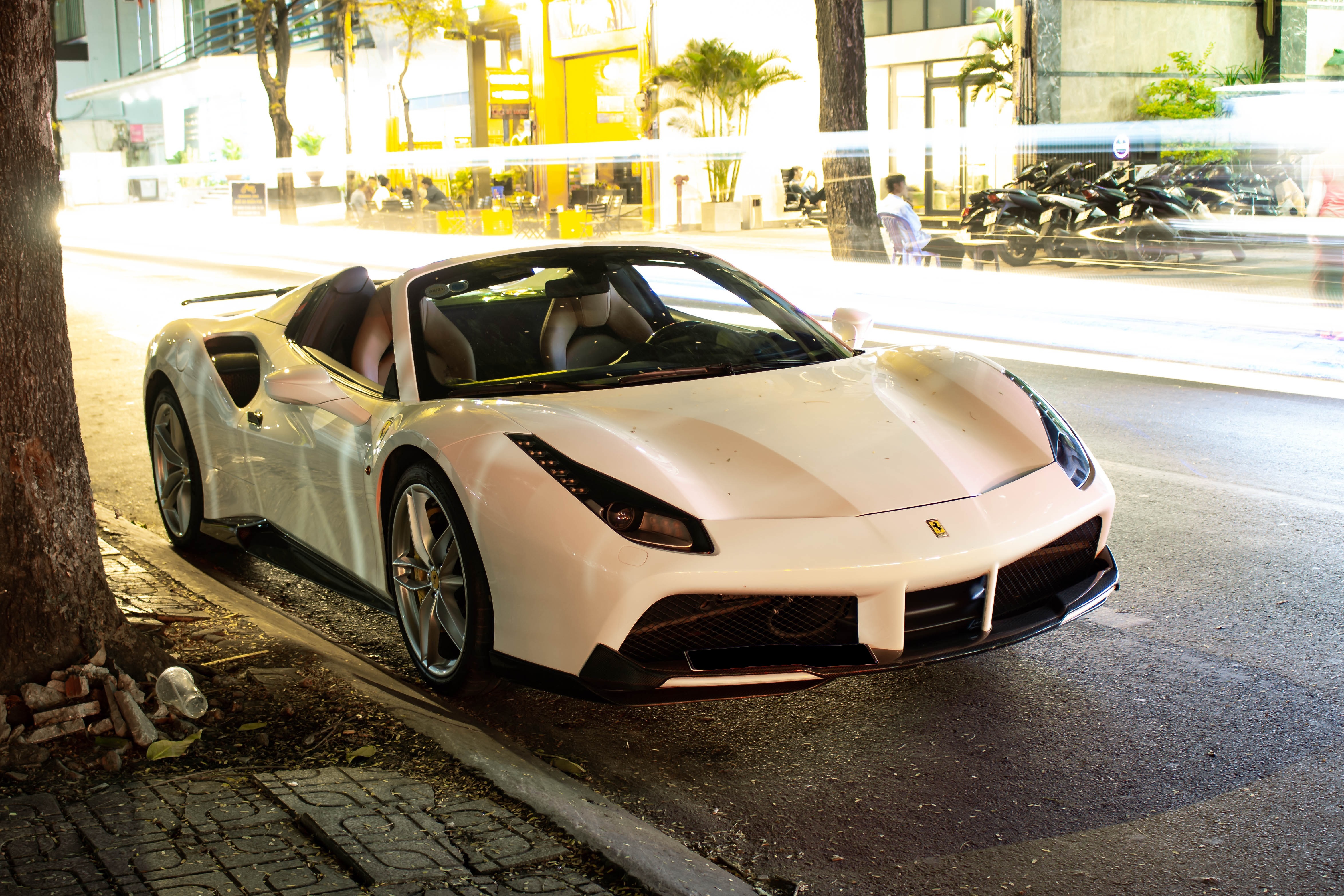 Ferrari 488 Spider hang hiem xuat hien tai TP.HCM anh 9