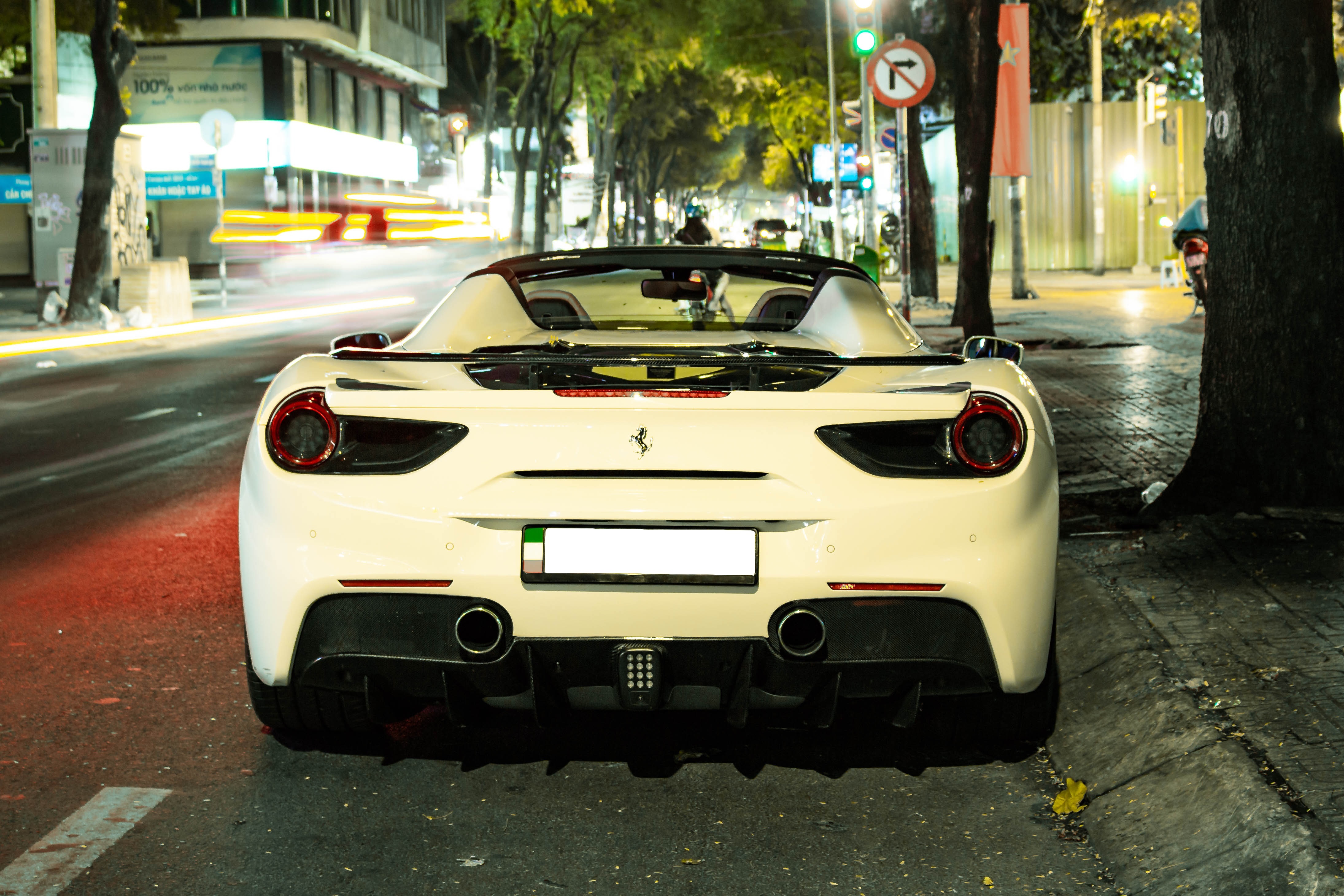 Ferrari 488 Spider hang hiem xuat hien tai TP.HCM anh 10